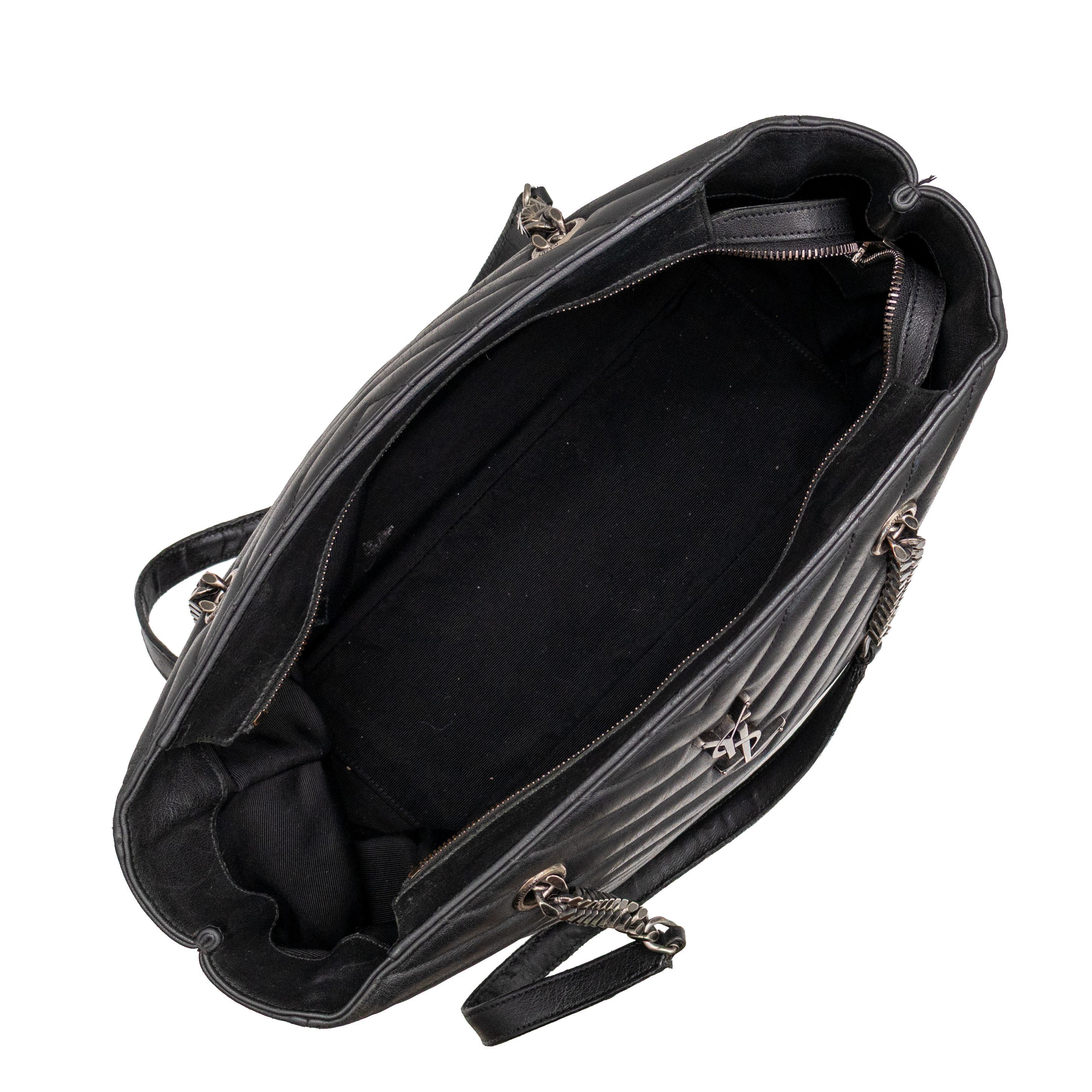 Yves Saint Laurent YVES SAINT LAURENT Black Chevron Quilted Leather Chain Tote Size ONE SIZE - 6 Thumbnail