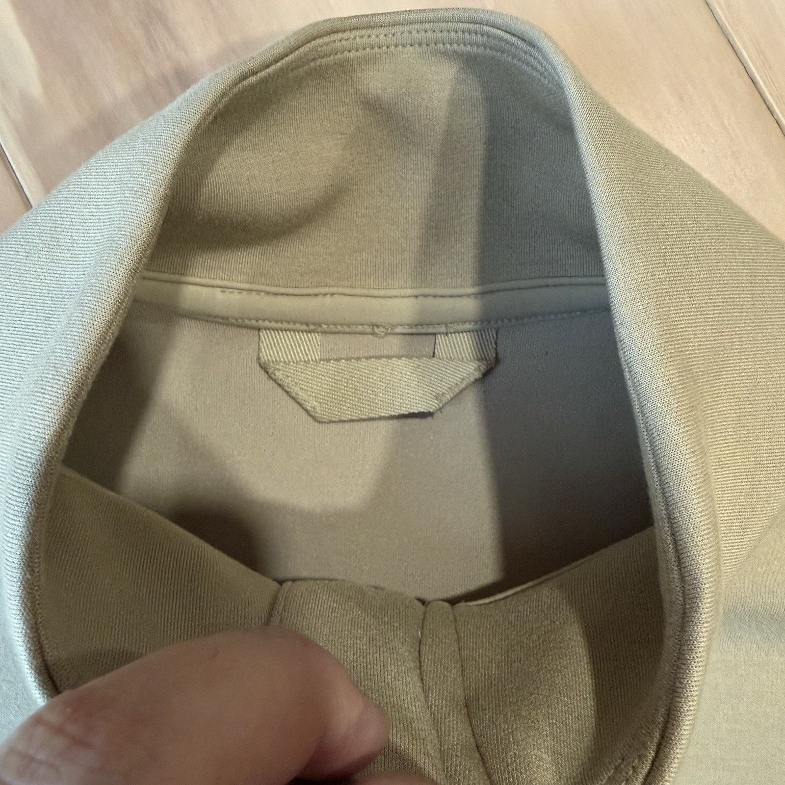 Lululemon Lululemon Embossed Panel Vest 6 Khaki Full Zip Gorpcore Size M / US 6-8 / IT 42-44 - 6 Thumbnail