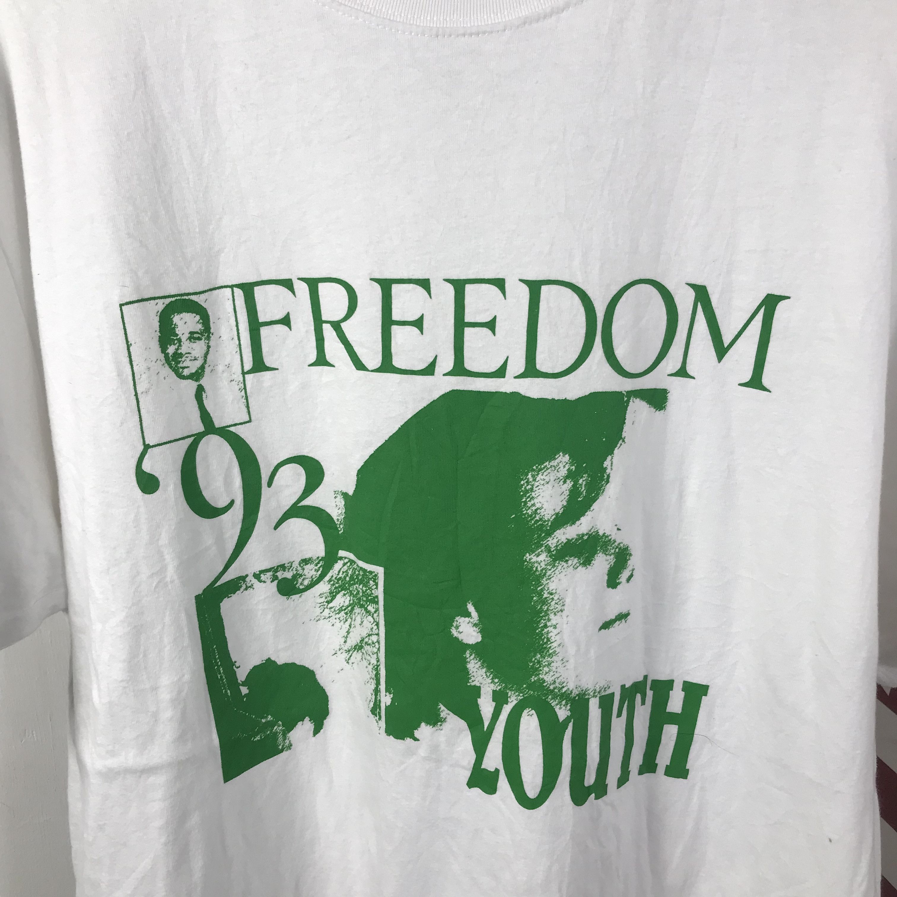 Rap Tees Vtg OJ SIMPSON freedom youth History Strong Men Keep Coming Size US L / EU 52-54 / 3 - 3 Thumbnail