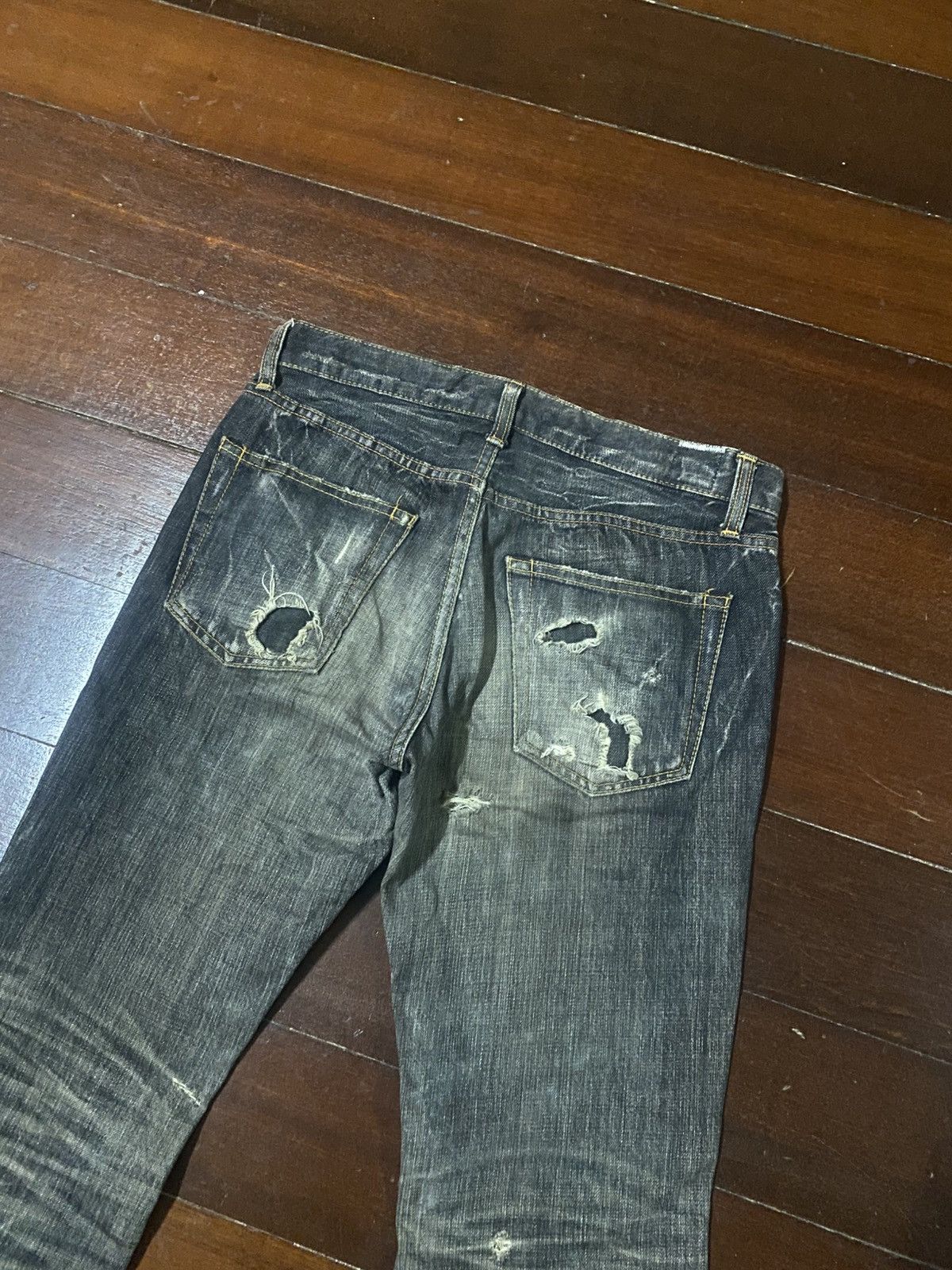 If Six Was Nine Fire BLUEWAY flare distressed mud wash dirty jeans Size US 31 - 13 Thumbnail