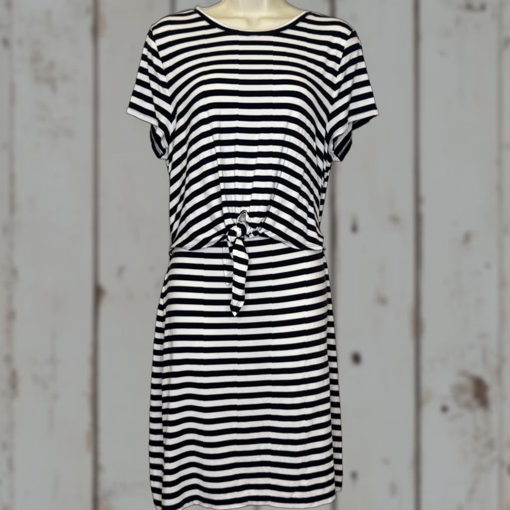 Loft VINTAGE LOFT Beach Knot Front Cutout Dress Size Large Black Stripe Short Sleeve Stretch Size 36" / US 14 / IT 50 - 1 Thumbnail