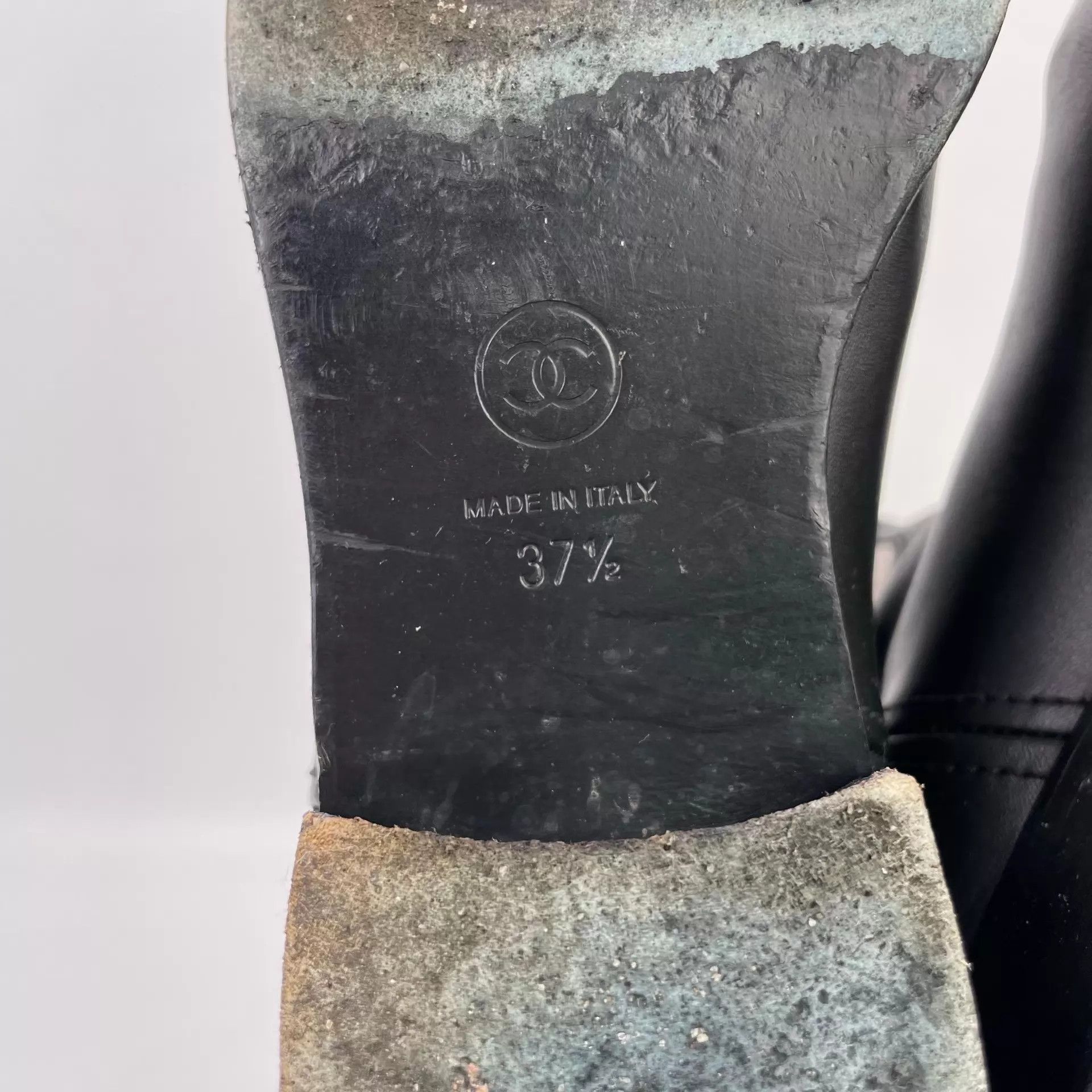 Chanel CHANEL Color Blocked Tall Flat Boots EU 37.5 Size US 7 / IT 37 - 6 Thumbnail