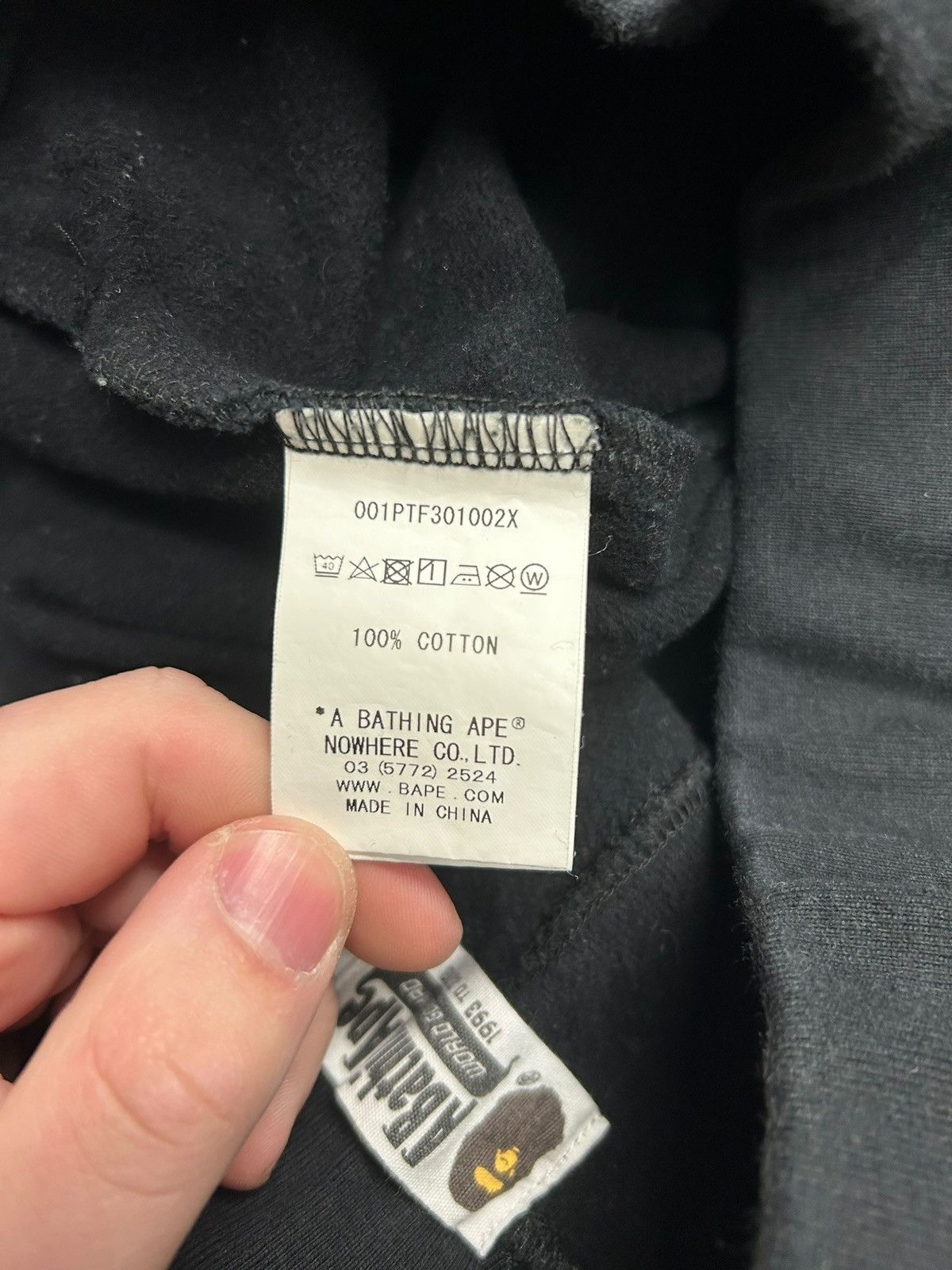 Bape Bape Shark Sweatpants - Size Small Size US 28 / EU 44 - 6 Thumbnail