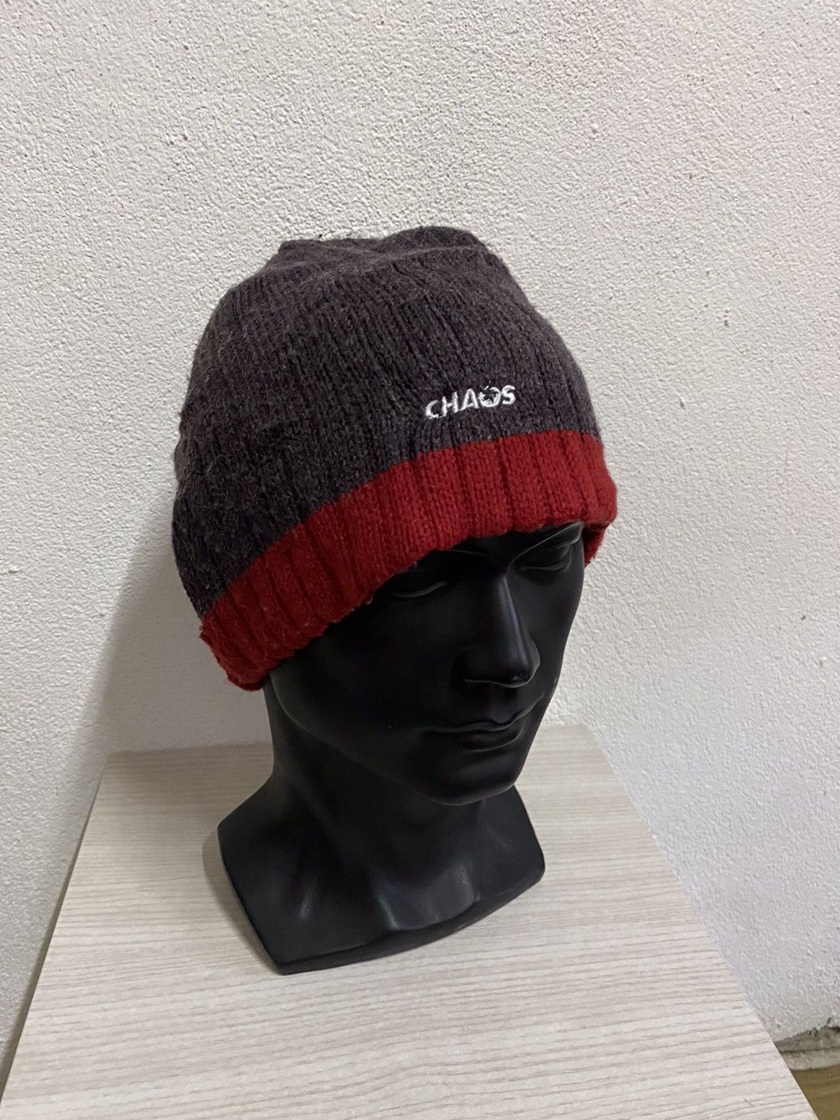 Vintage Chaos Plain Beanie Hat Size ONE SIZE - 3 Thumbnail