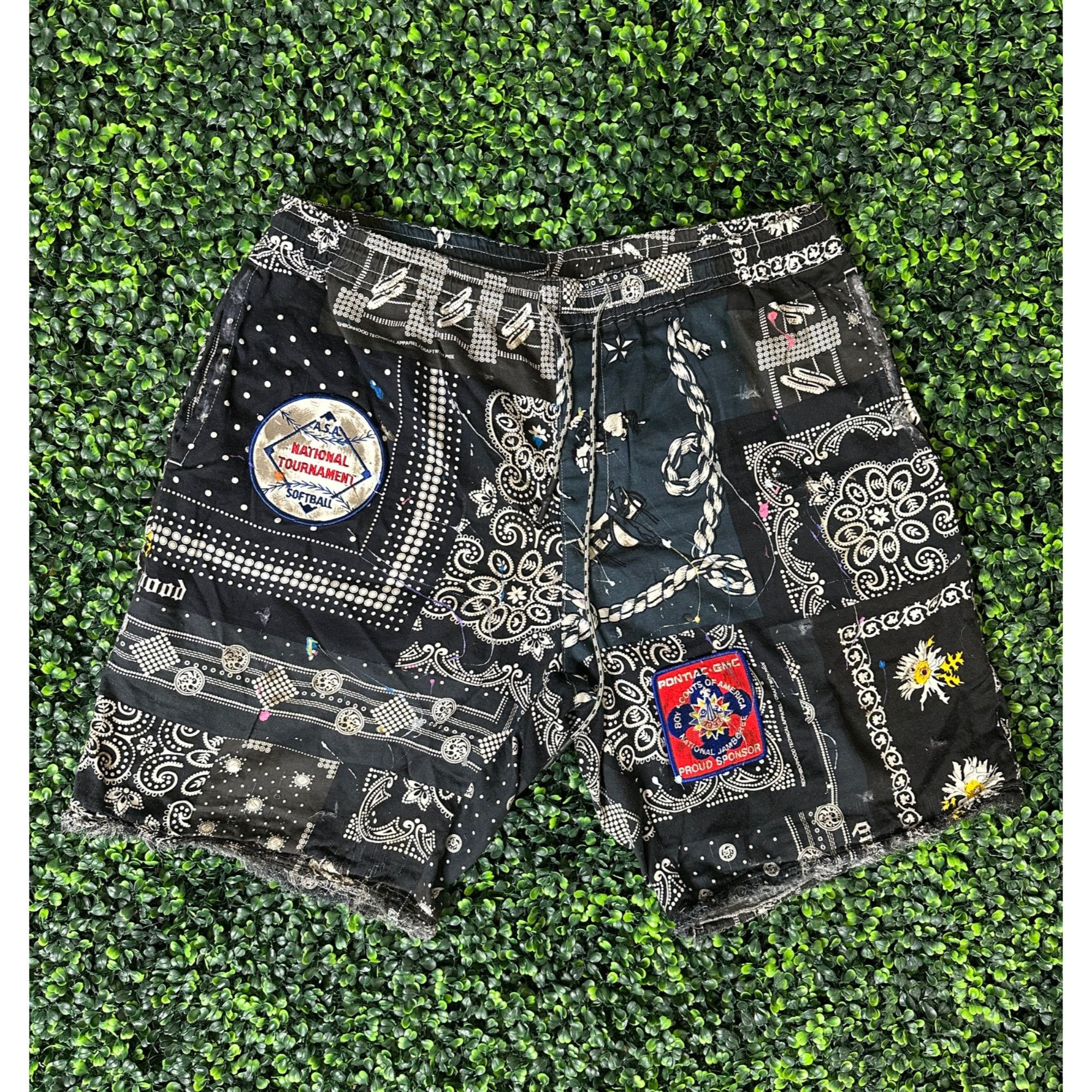 Handmade × Neighborhood DRO Lab Custom 1/1 ART x Neighborhood Bandana Paisley Bermu Size US 35 - 2 Thumbnail