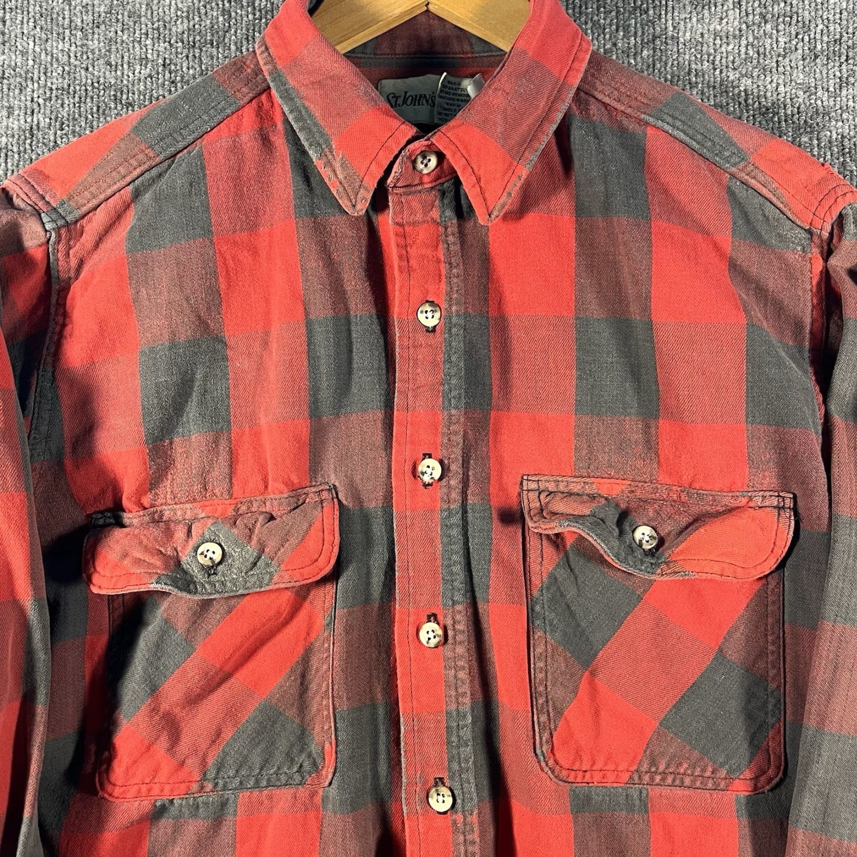 Vintage VINTAGE St. John's Bay Heavyweight Flannel Shirt XL Red Plaid Long Sleeve 80s Casual Mens Size US XL / EU 56 / 4 - 2 Thumbnail