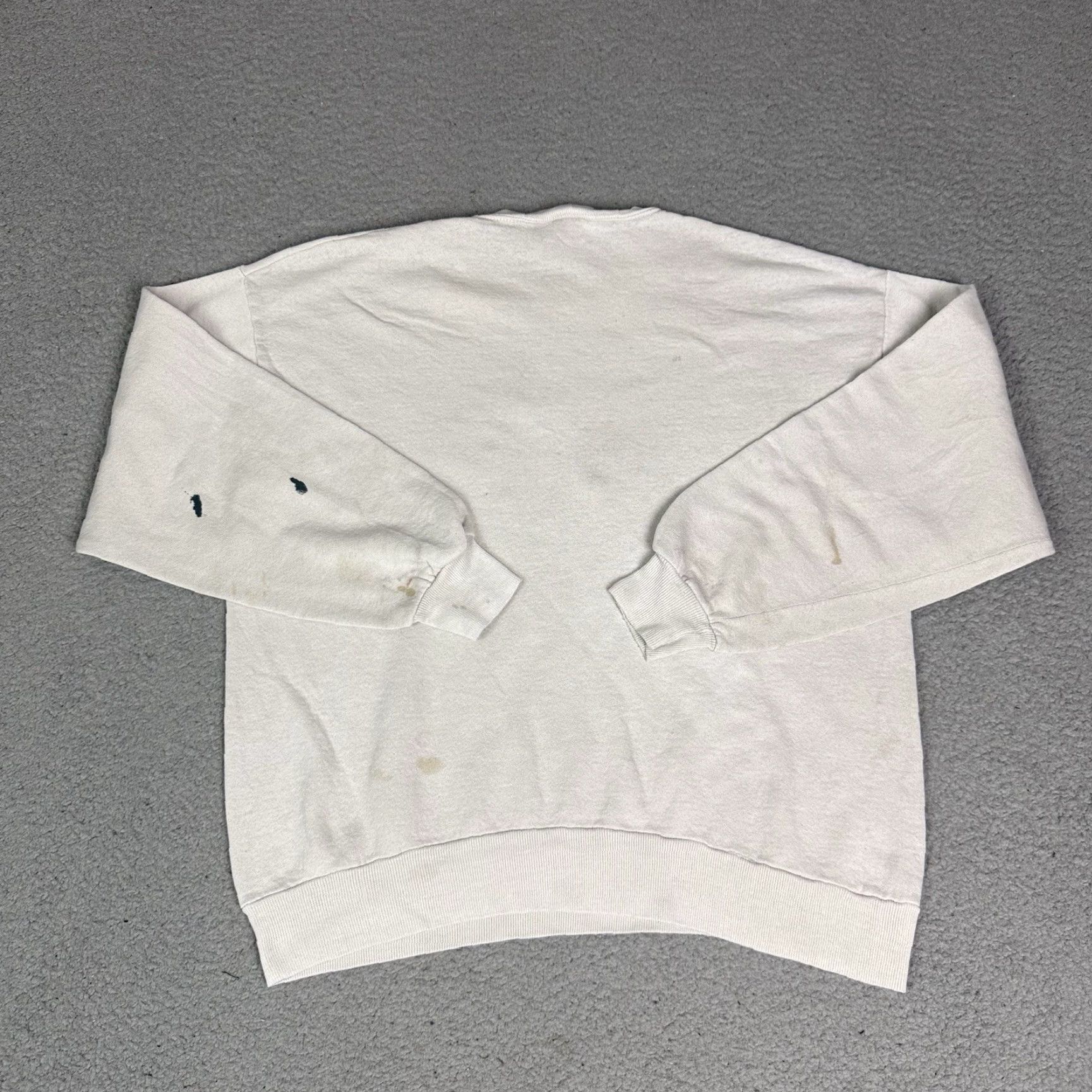 Hard Rock Cafe VINTAGE Hard Rock Cafe Sweatshirt Mens L White Bahamas 90s Logo Embroidered Retro 80s 90s Boys Mens Size US L / EU 52-54 / 3 - 5 Thumbnail