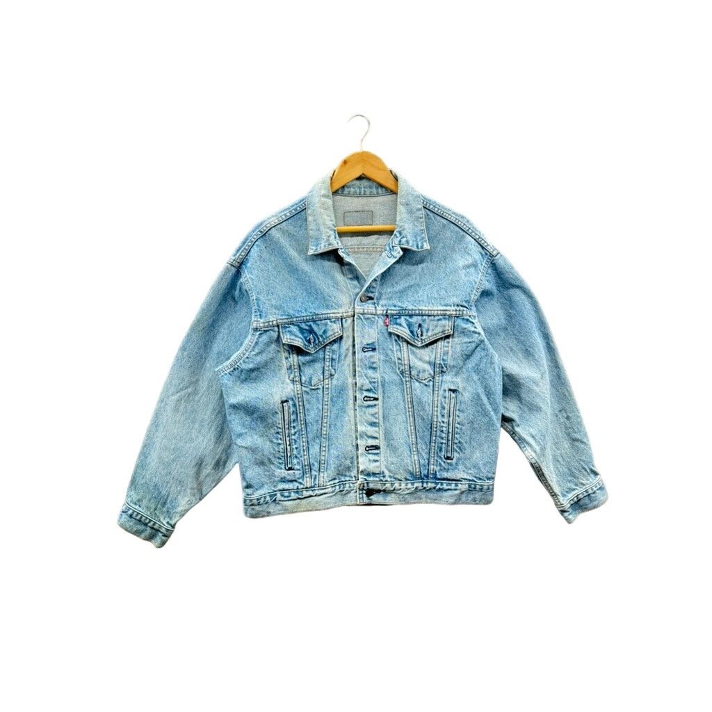 Levi's × Vintage Vintage Levi's Men's Distressed Denim Trucker Jacket Size US L / EU 52-54 / 3 - 1 Thumbnail