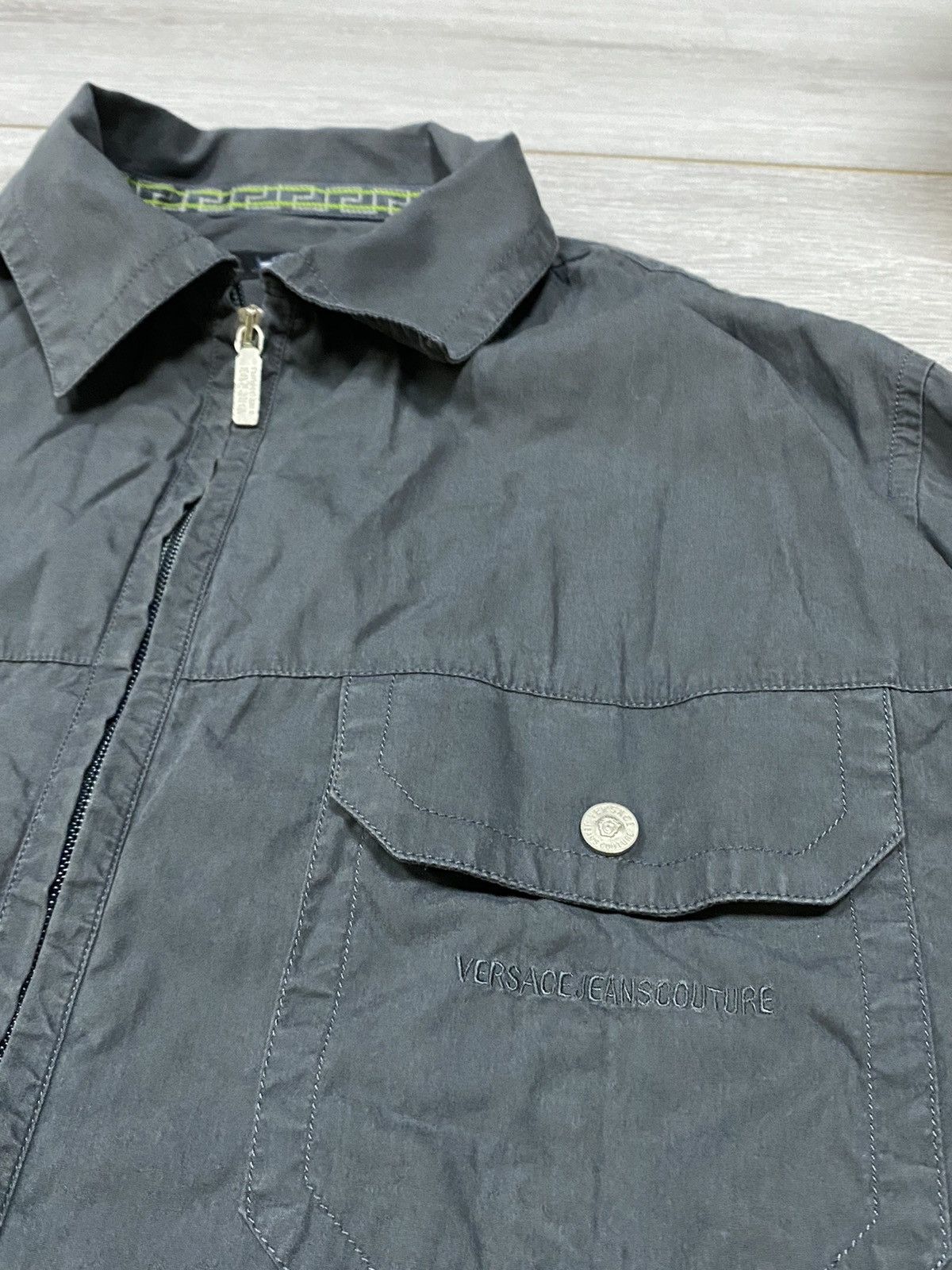 Versace Jeans Couture Versace Italy vintage zip shirt overshot pockets Size US L / EU 52-54 / 3 - 3 Thumbnail