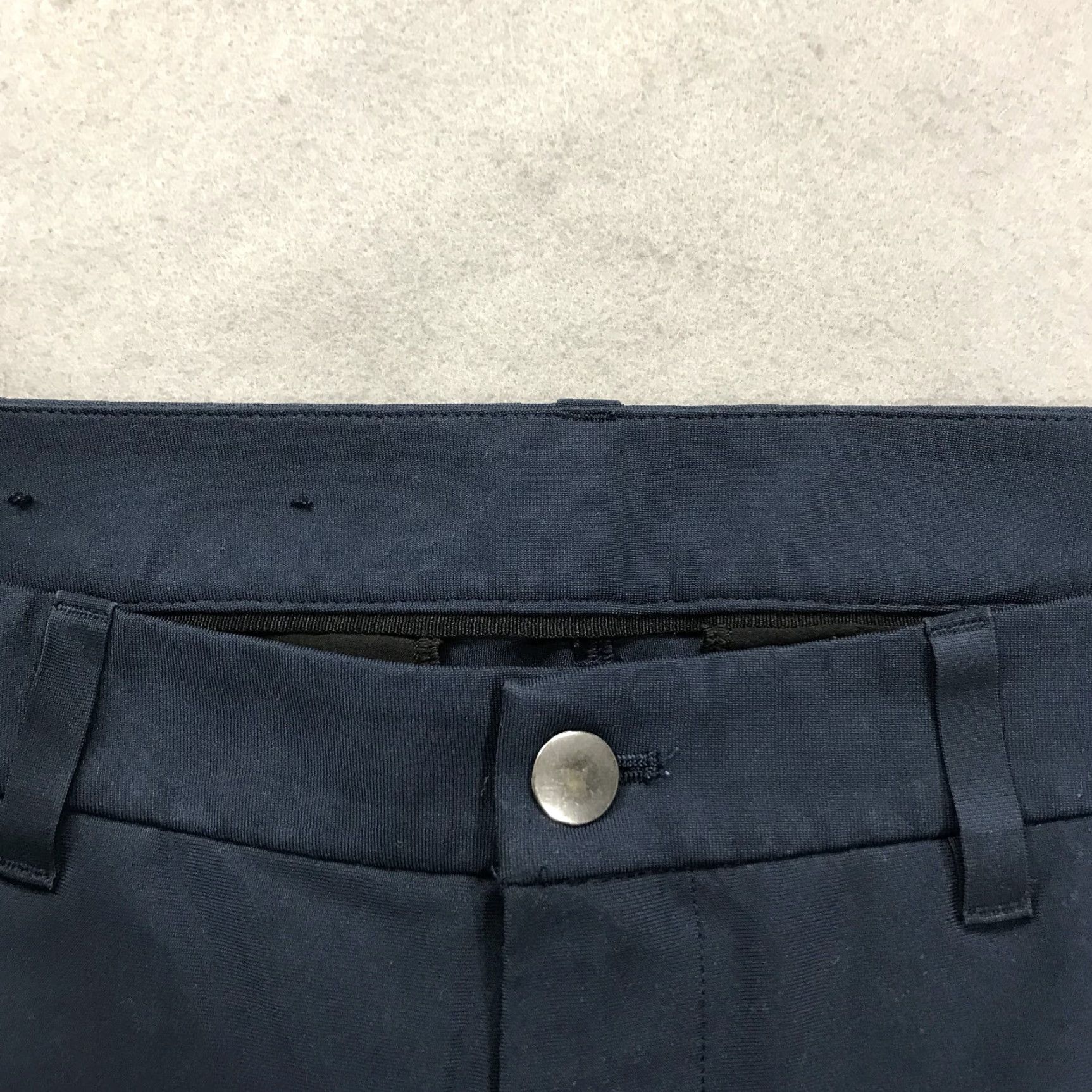 Lululemon Lululemon Pants Mens 35x27 Blue Commission Slim Fit Warpstreme Solid Casual Chino City Stretch 5-Pocket Mens Size US 35 - 4 Thumbnail