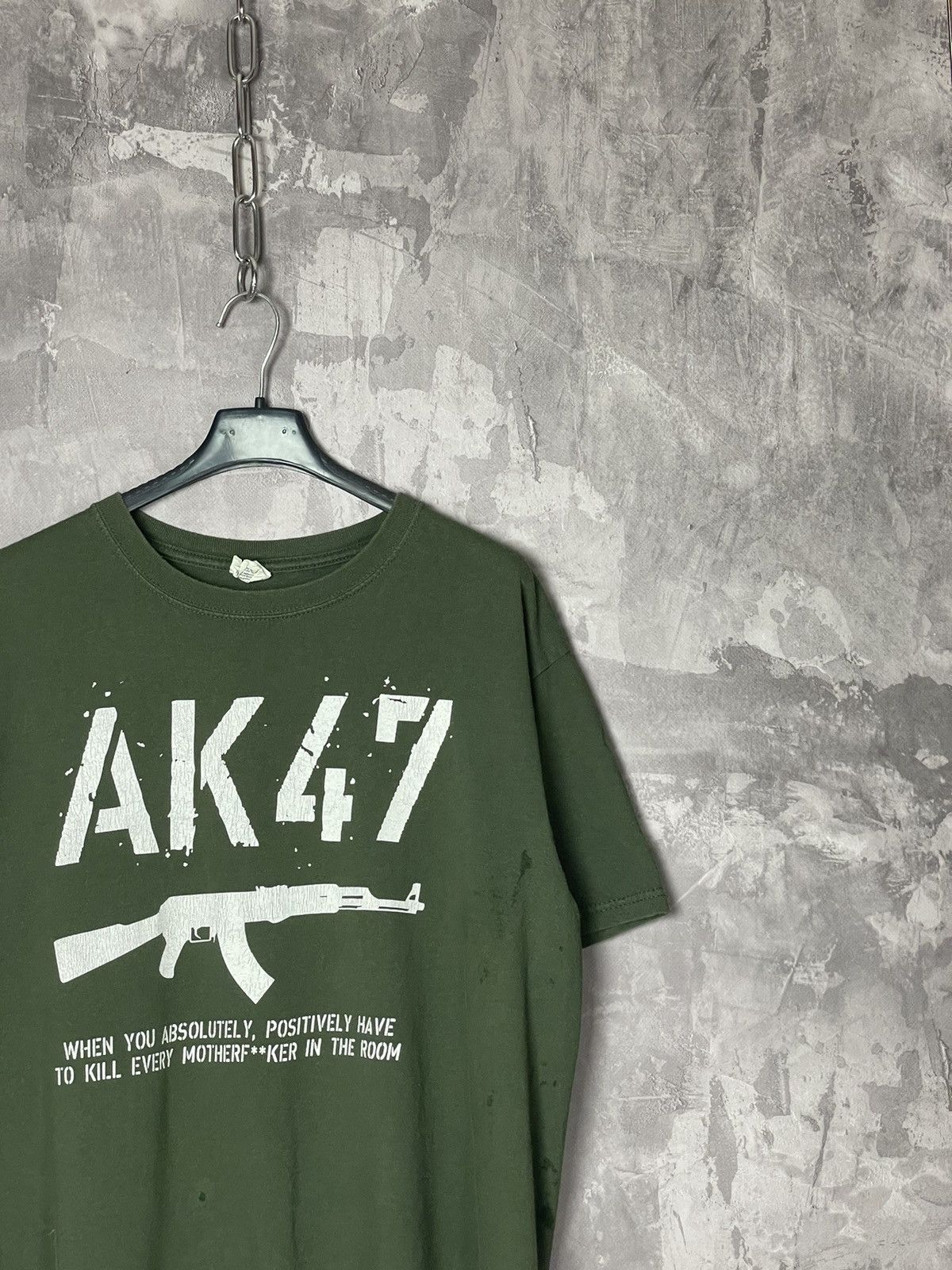 Vintage Vintage AK-47 Weapons Terror Y2K T-shirt Size M Size US M / EU 48-50 / 2 - 4 Thumbnail