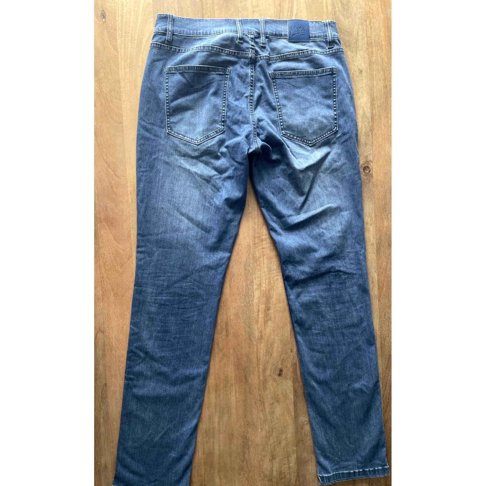 Denime Mugsy Jeans Lake Shores Slim Fit 33X34 Denim Blue Medium Rise 5-Pocket Mens Jeans Waist 33 Inseam 33 City College Hipster Waterfall Hawthorn? Size US 33 - 2 Thumbnail
