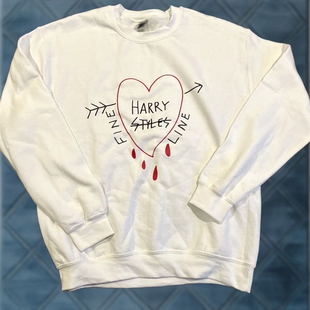 Gildan Harry Styles X Alessandro Michele Design - Fine Line - Sweatshirt - Men’s Medium - White - Designer Pullover Sweatshirt Size US M / EU 48-50 / 2 - 1 Thumbnail