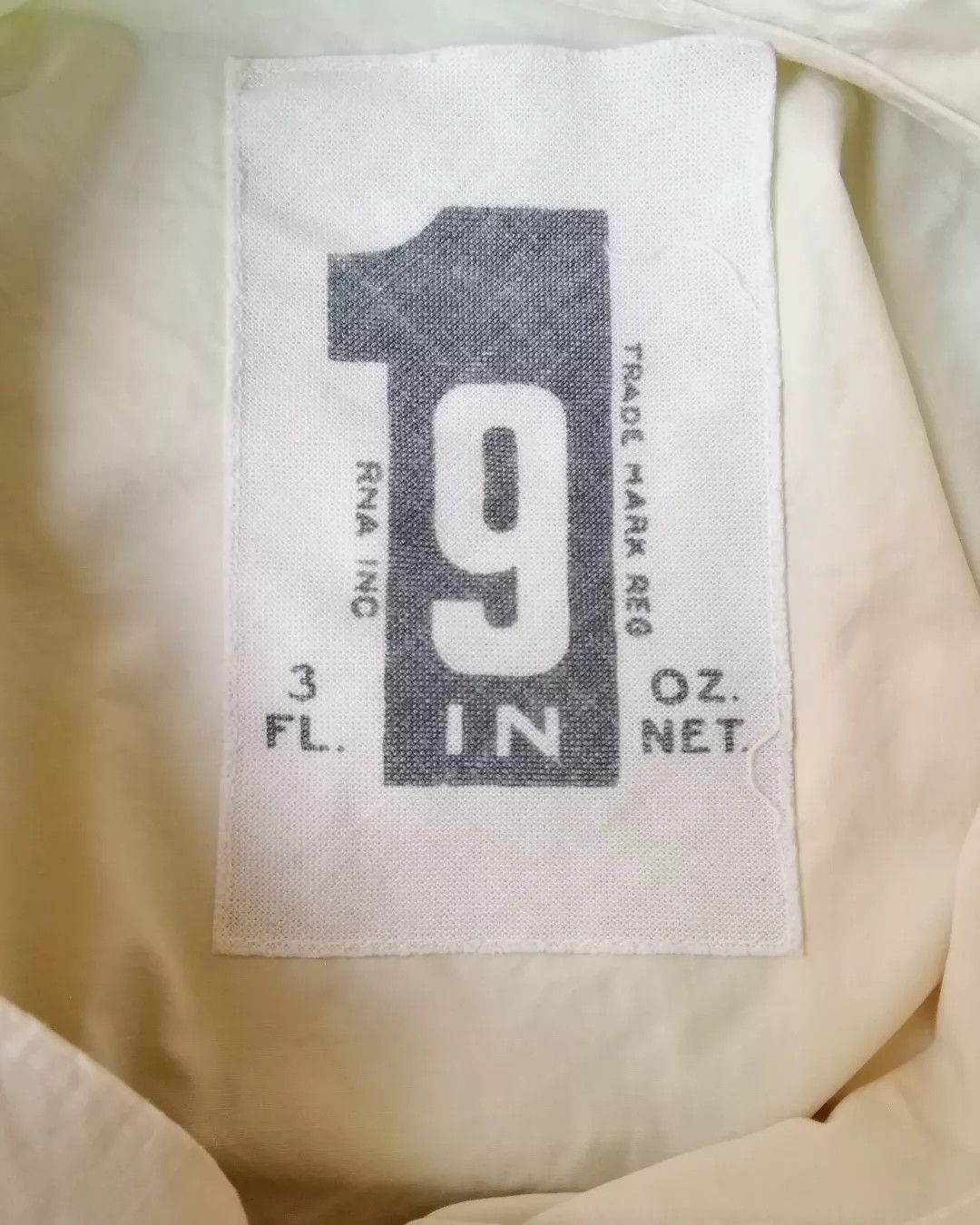 Japanese Brand × Vintage RNA Inc. Beige Basic Casual Shirt Size US M / EU 48-50 / 2 - 5 Thumbnail