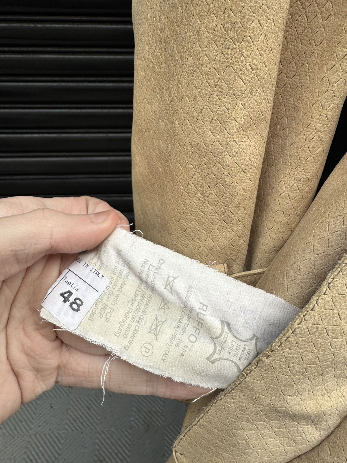 June | 2016 | From London to Longoio (and Lucca and Beyond) Part Two, image size:1200x1600