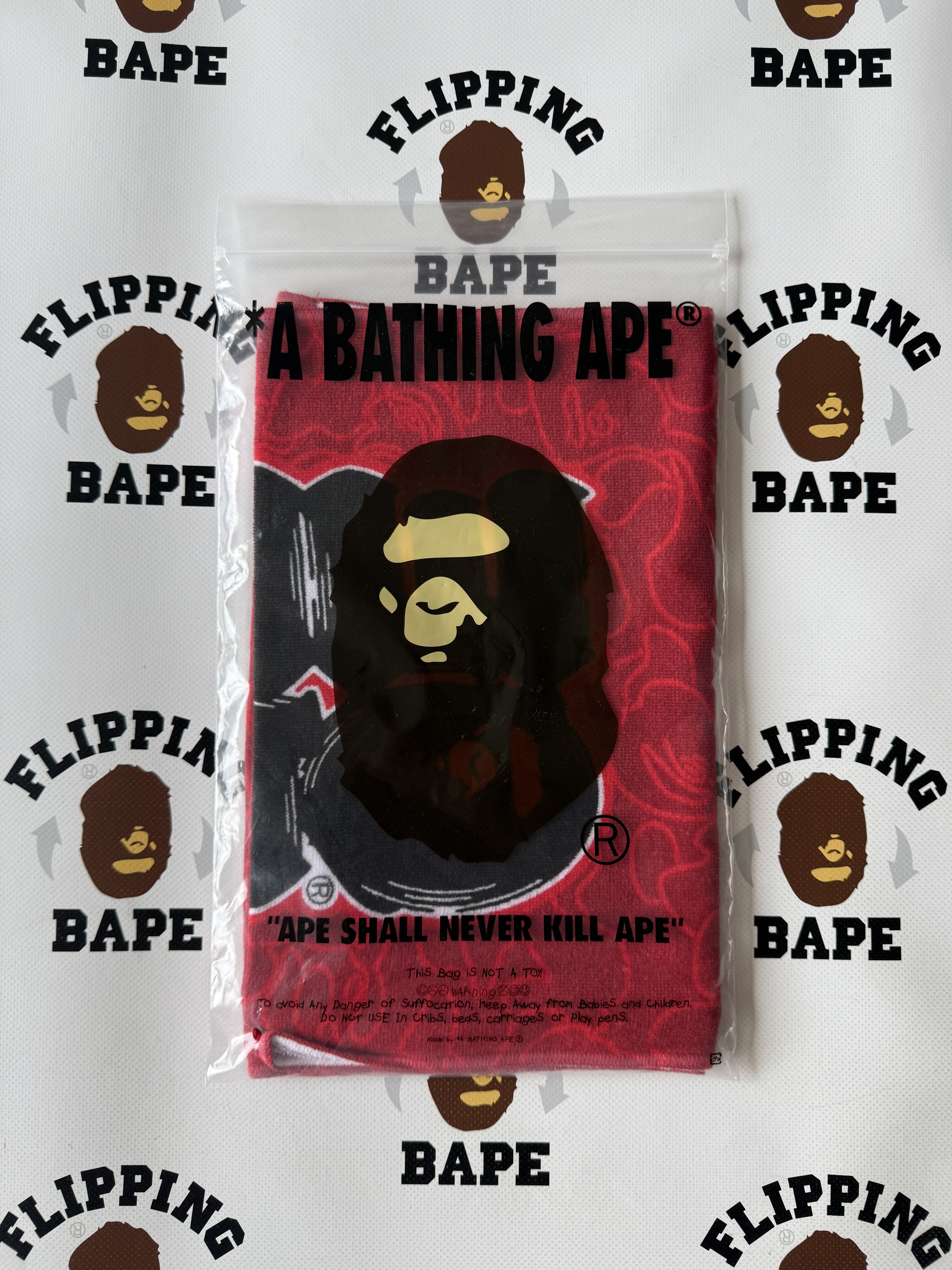Bape BAPE CARD MEMBERS EXCLUSIVE 30TH ANNIVERSARY TOWEL Size ONE SIZE - 8 Thumbnail
