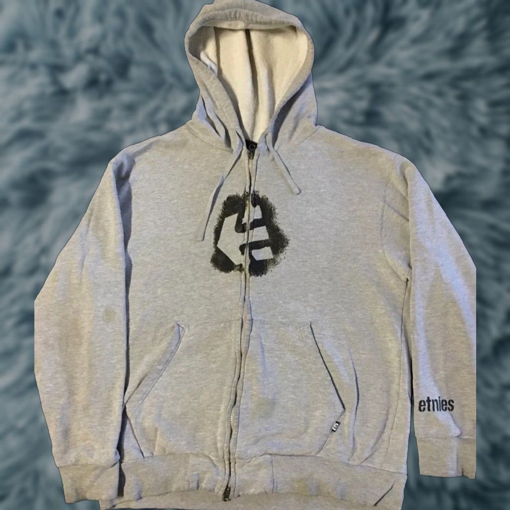 Quiksilver VINTAGE Etnies Faded Zip Hoodie M L Skate Surf Grunge Punk Adio Matix Es Dvs 90s Y2K Size US M / EU 48-50 / 2 - 1 Thumbnail