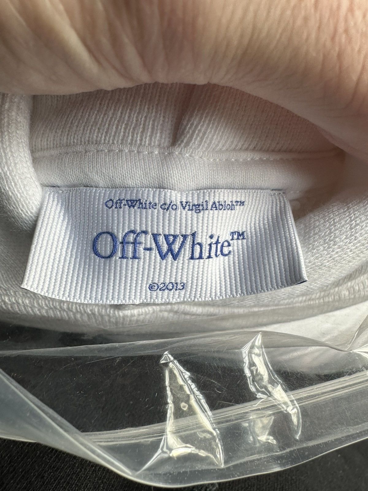 Off-White Off-White Chess Move Skate Hoodie White Black (M) NEW Size US M / EU 48-50 / 2 - 12 Thumbnail