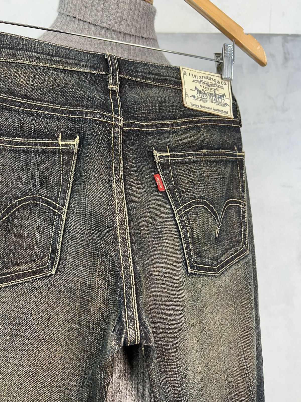 Vintage Levi's 523 Denim Jeans Size 29 x 32
