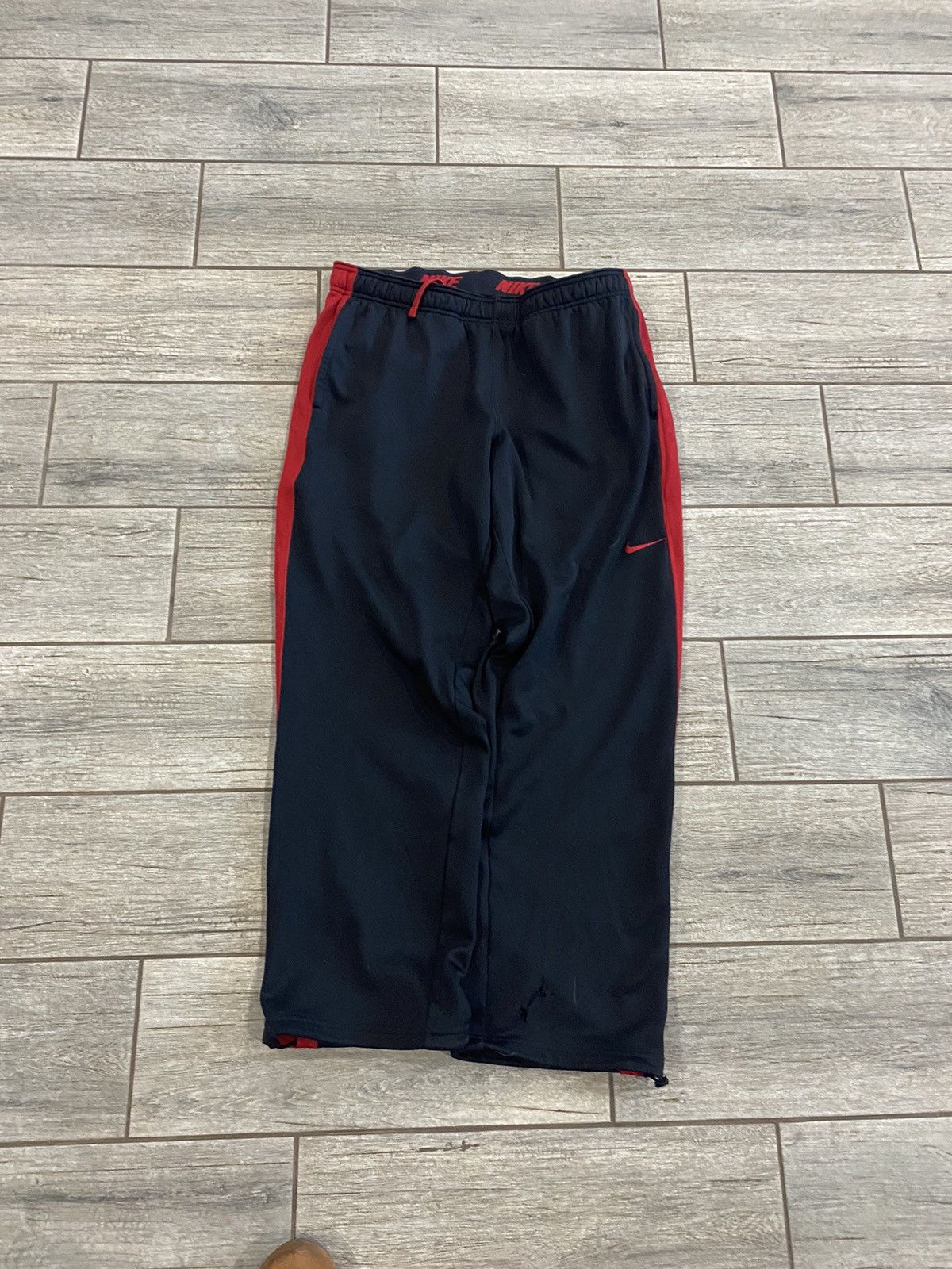 Nike Nike sweatpants Size US 33 - 2 Thumbnail