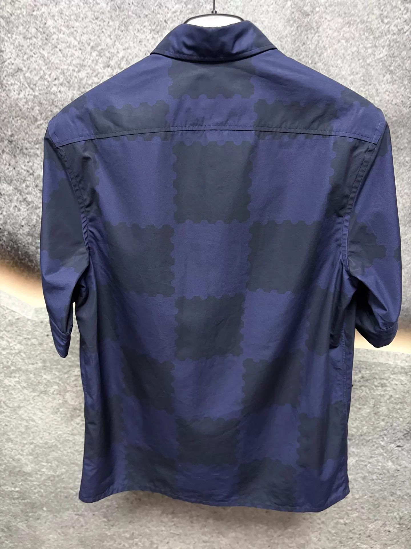 Louis Vuitton LV Damier Azur short-sleeve shirt XS navy NWT Size US XS / EU 42 / 0 - 2 Thumbnail