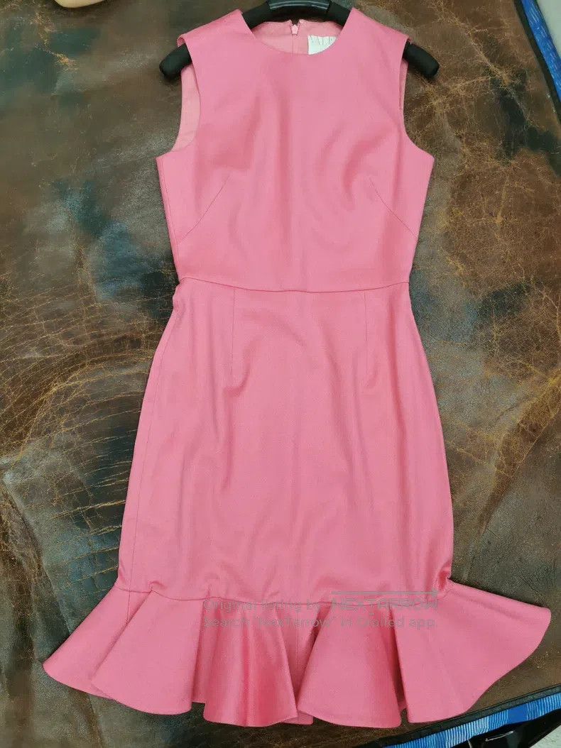 Valentino Valentino Pink dress Size S / US 4 / IT 40 - 1 Thumbnail