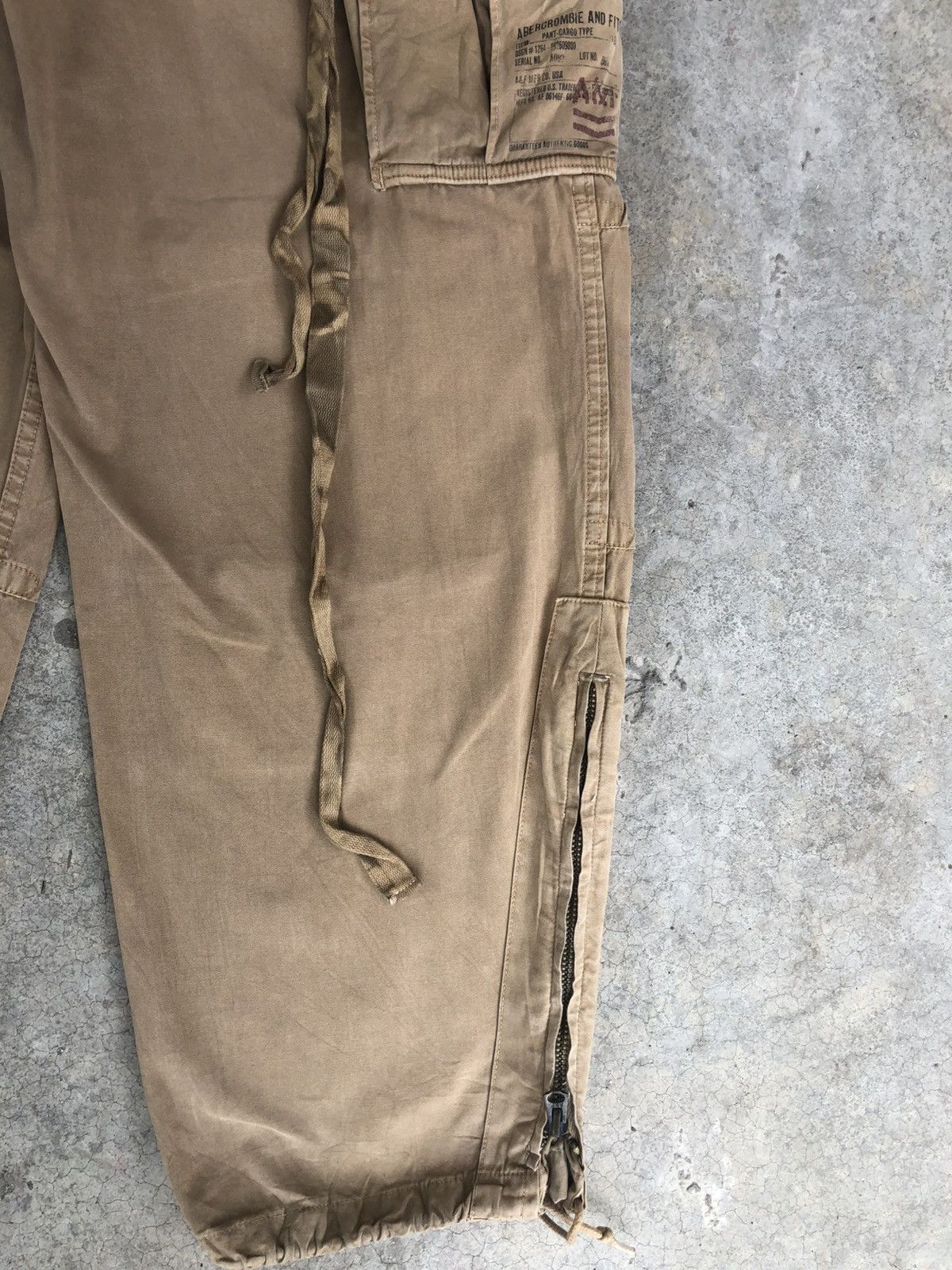 Abercrombie & Fitch Abercrombie Cargo Pants Tactical Bondage Size US 33 - 12 Thumbnail