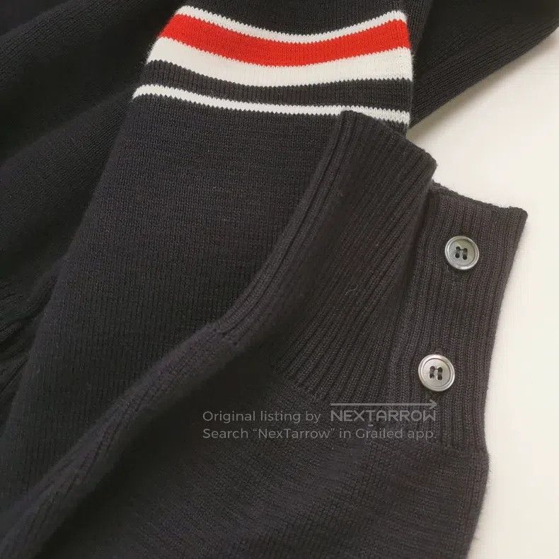 Thom Browne Thom Browne Round neck knit sweater Size US XS / EU 42 / 0 - 3 Thumbnail