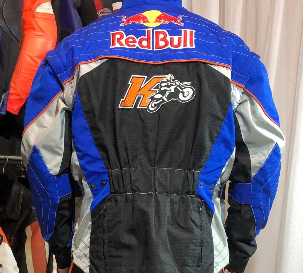Sports Specialties Red Bull KINI Moto Jacket Pants Racing Vintage Premium Class Size US L / EU 52-54 / 3 - 19 Thumbnail