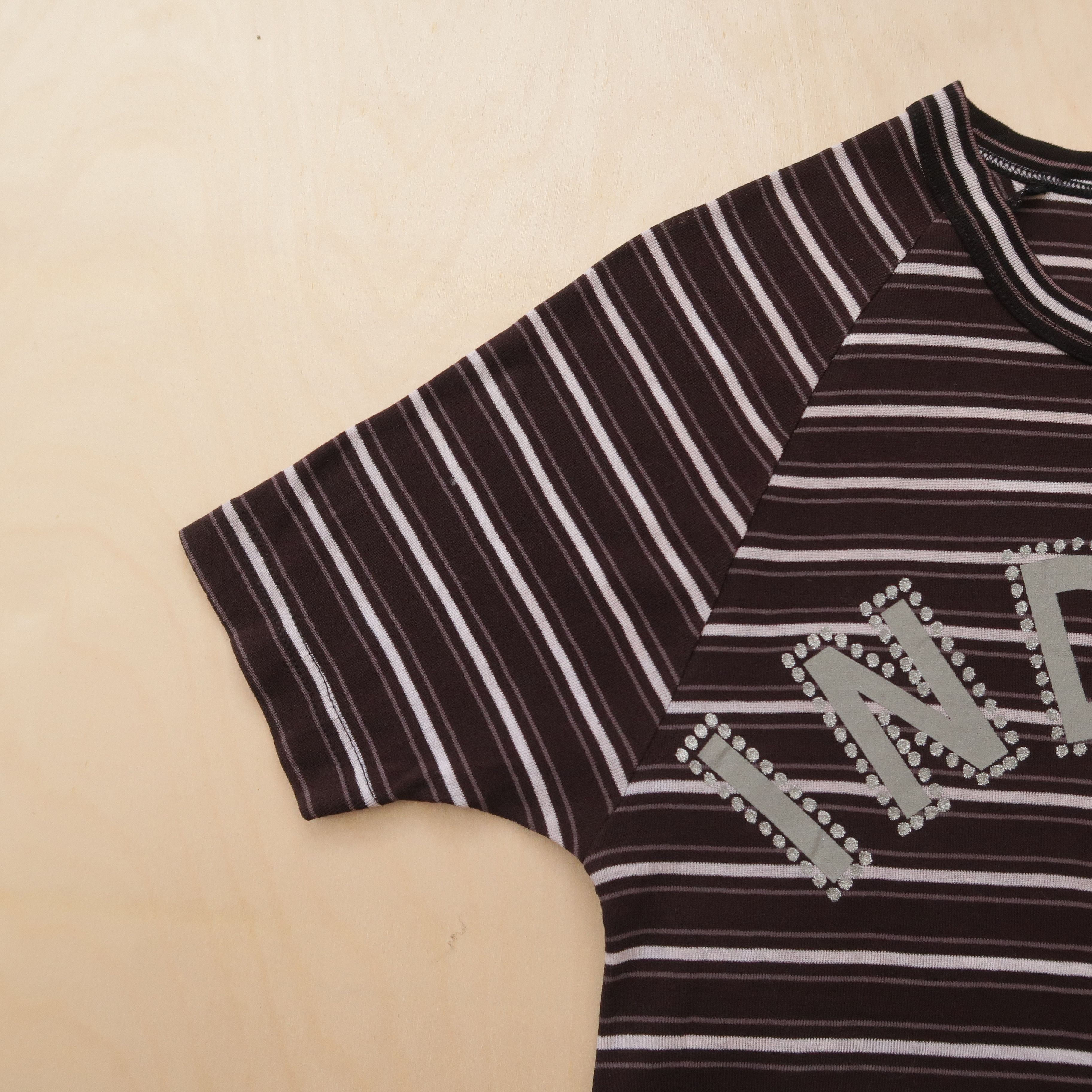 Japanese Brand 2000s Indian Motorcycle Big Logo Studded Design Size US XS / EU 42 / 0 - 8 Thumbnail