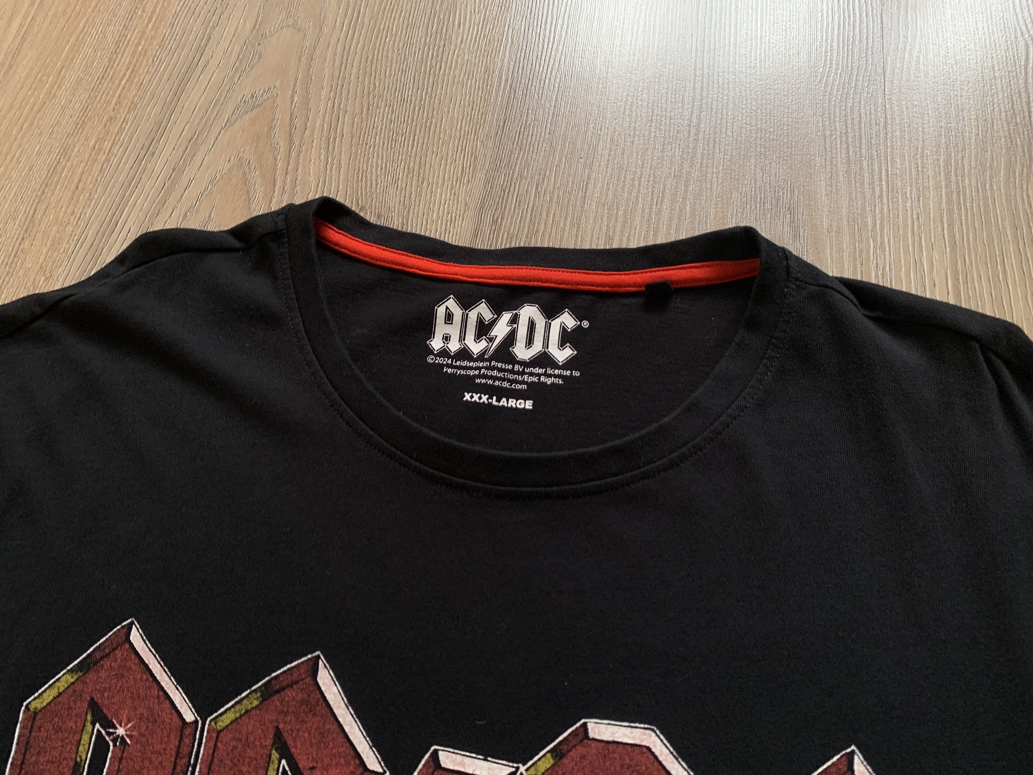 AC/DC Mens AC/DC Fly On The Wall Tour T-Shirt 2024 Size US XXL / EU 58 / 5 - 4 Thumbnail