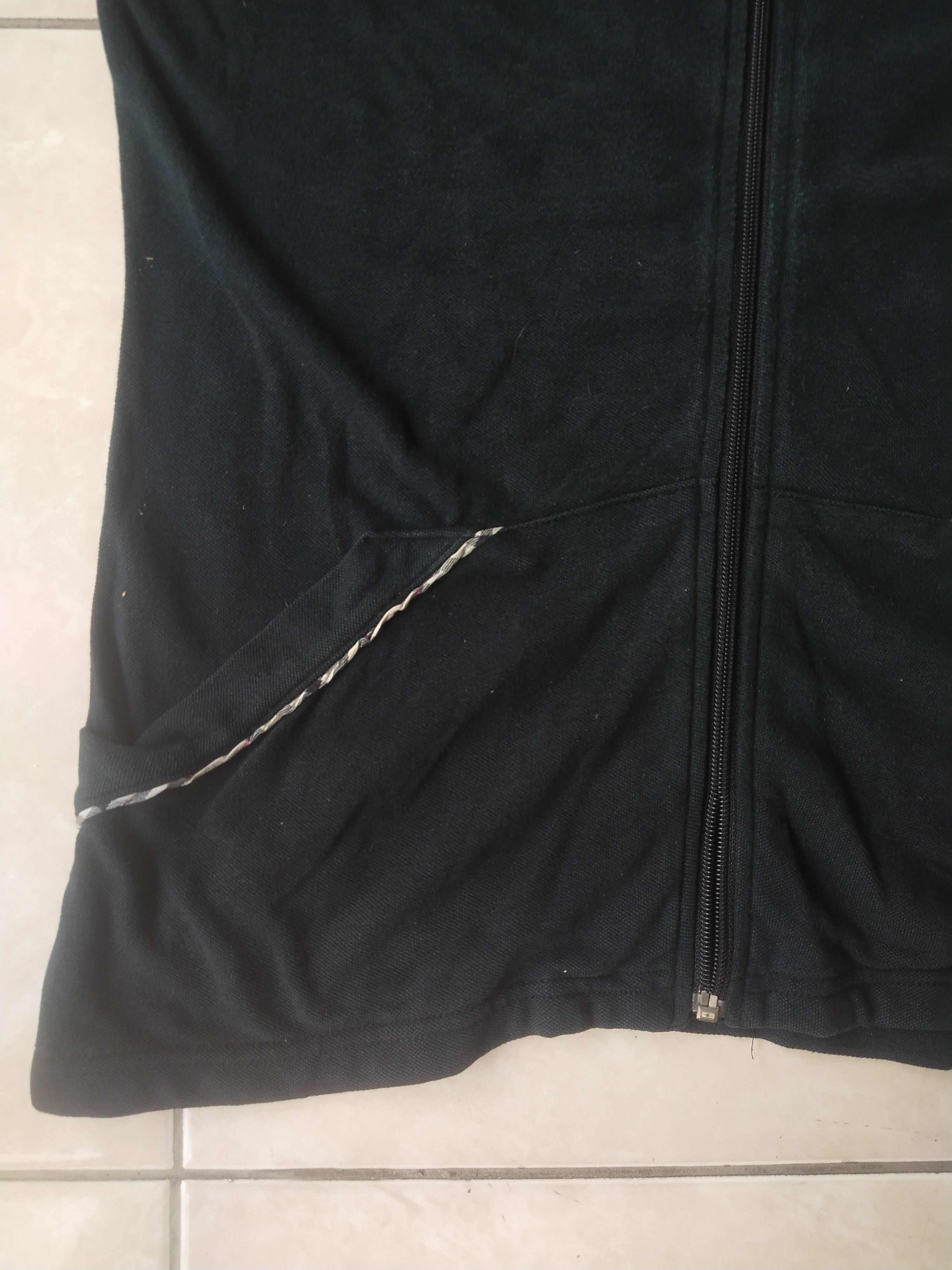 Burberry Archive Burberry London Red Logo Zip Track Top Size L / US 10 / IT 46 - 3 Thumbnail