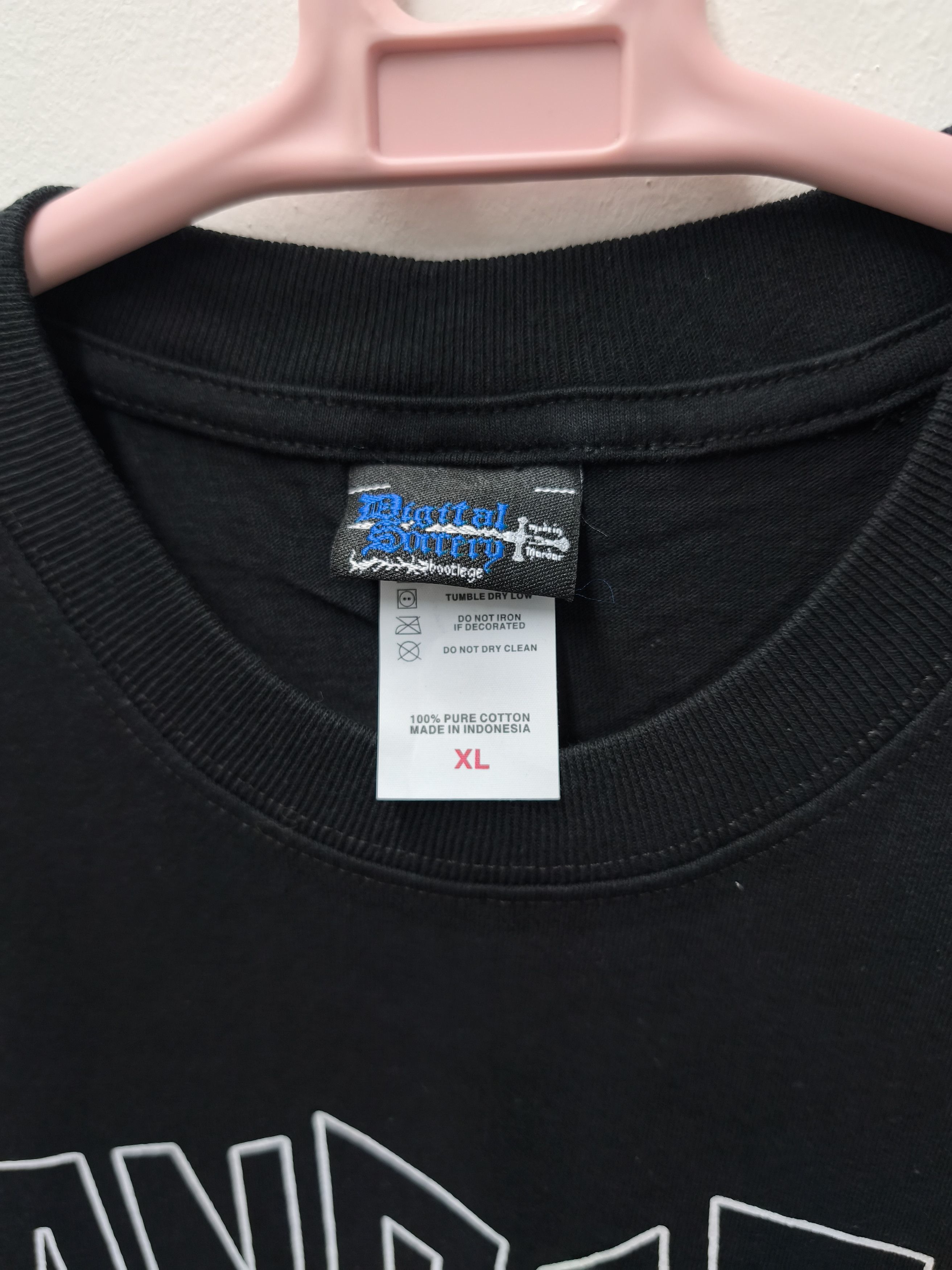 Anime Dandadan "Okarun, Ayase" T-shirt Size US XL / EU 56 / 4 - 13 Thumbnail