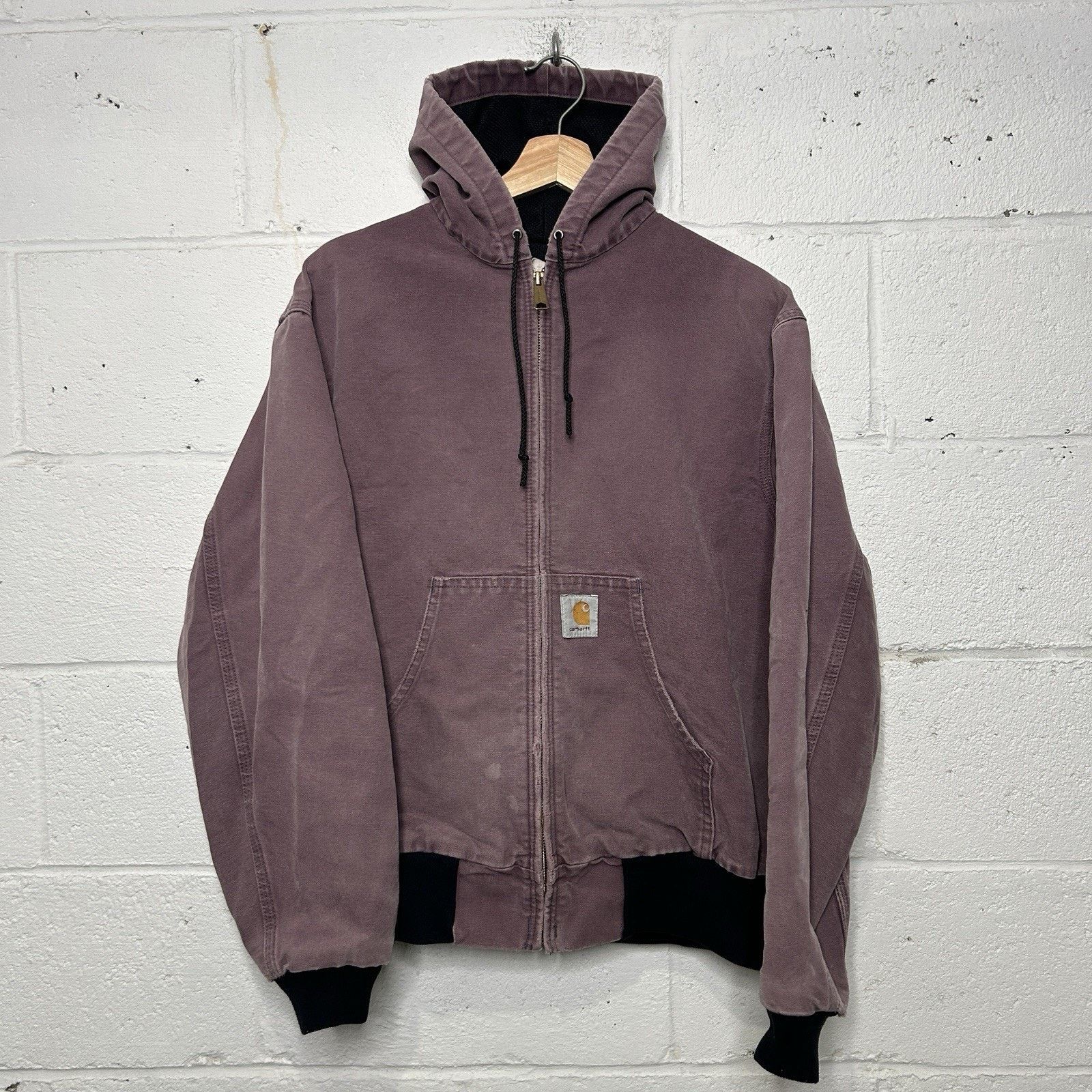 Carhartt Vintage Carhartt Thermal-Lined Hooded Active Jacket “Damson” Size US L / EU 52-54 / 3 - 1 Thumbnail
