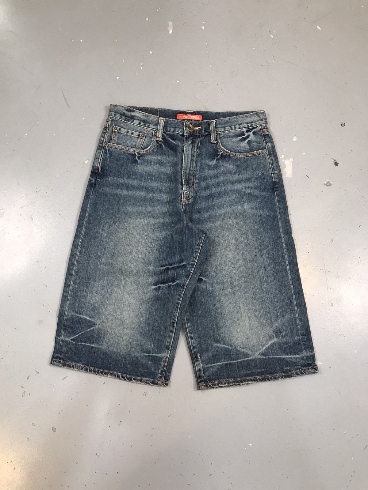 Ed Hardy × Vintage Vintage Ed hardy skater denim jort Size US 32 / EU 48 - 1 Thumbnail