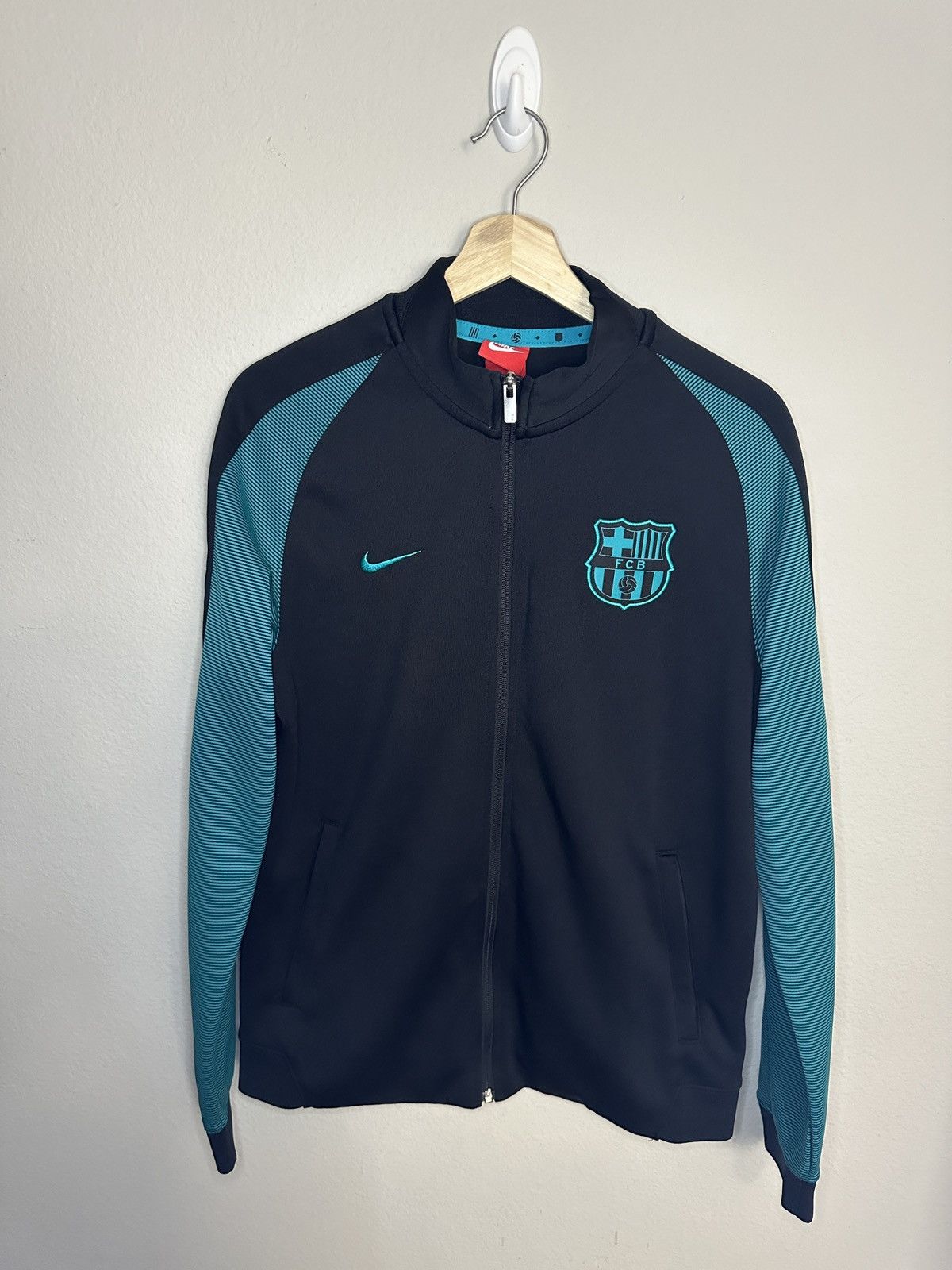 Barca training jacket online