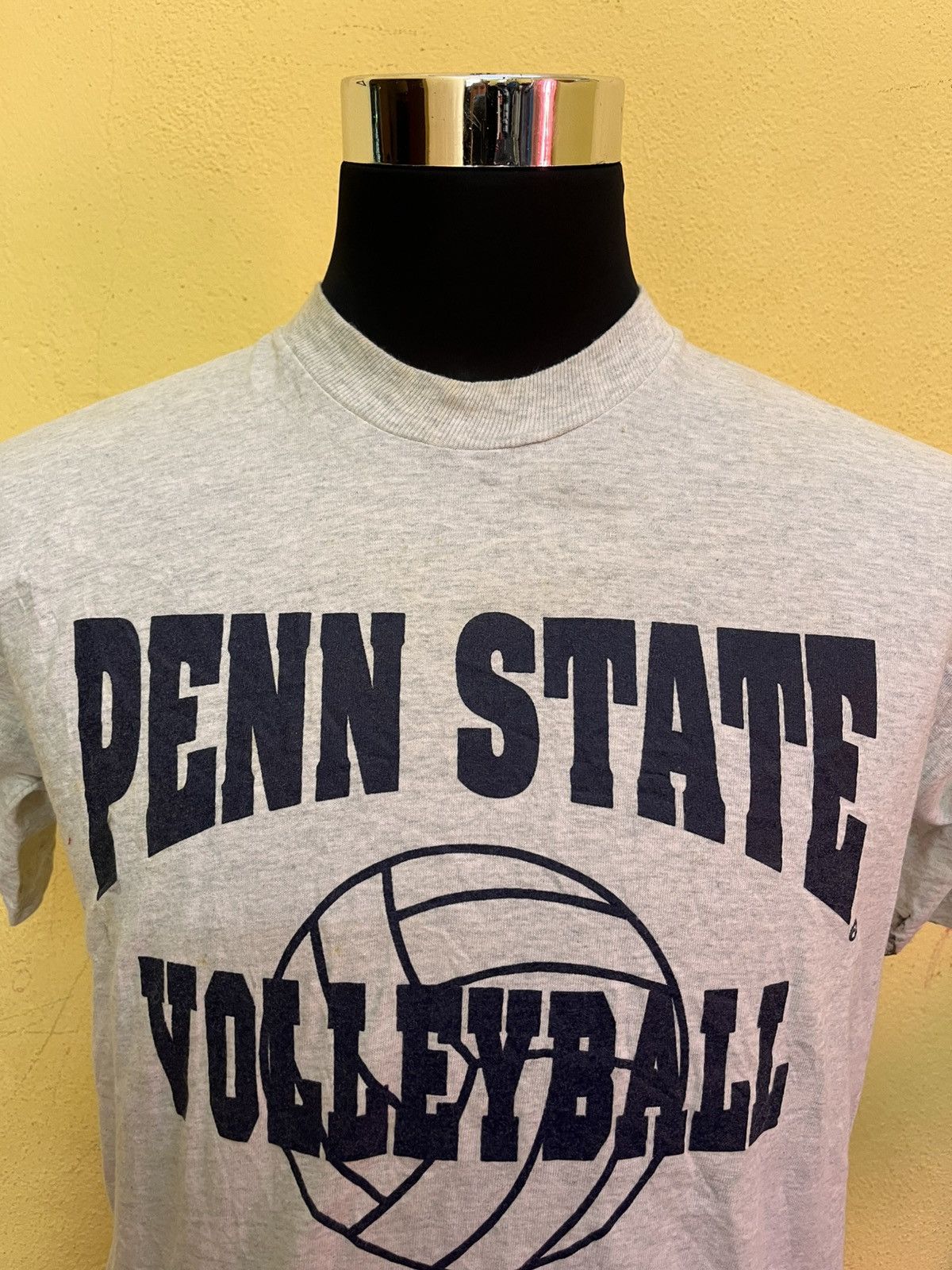Fruit Of The Loom Penn state volleyball Tshirt Size US M / EU 48-50 / 2 - 2 Thumbnail