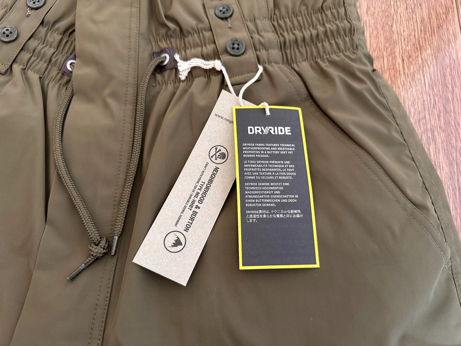 Marcelo Burlon NEIGHBORHOOD x BURTON Windproof Waterproof S No Pockets Size US 30 / EU 46 - 3 Thumbnail