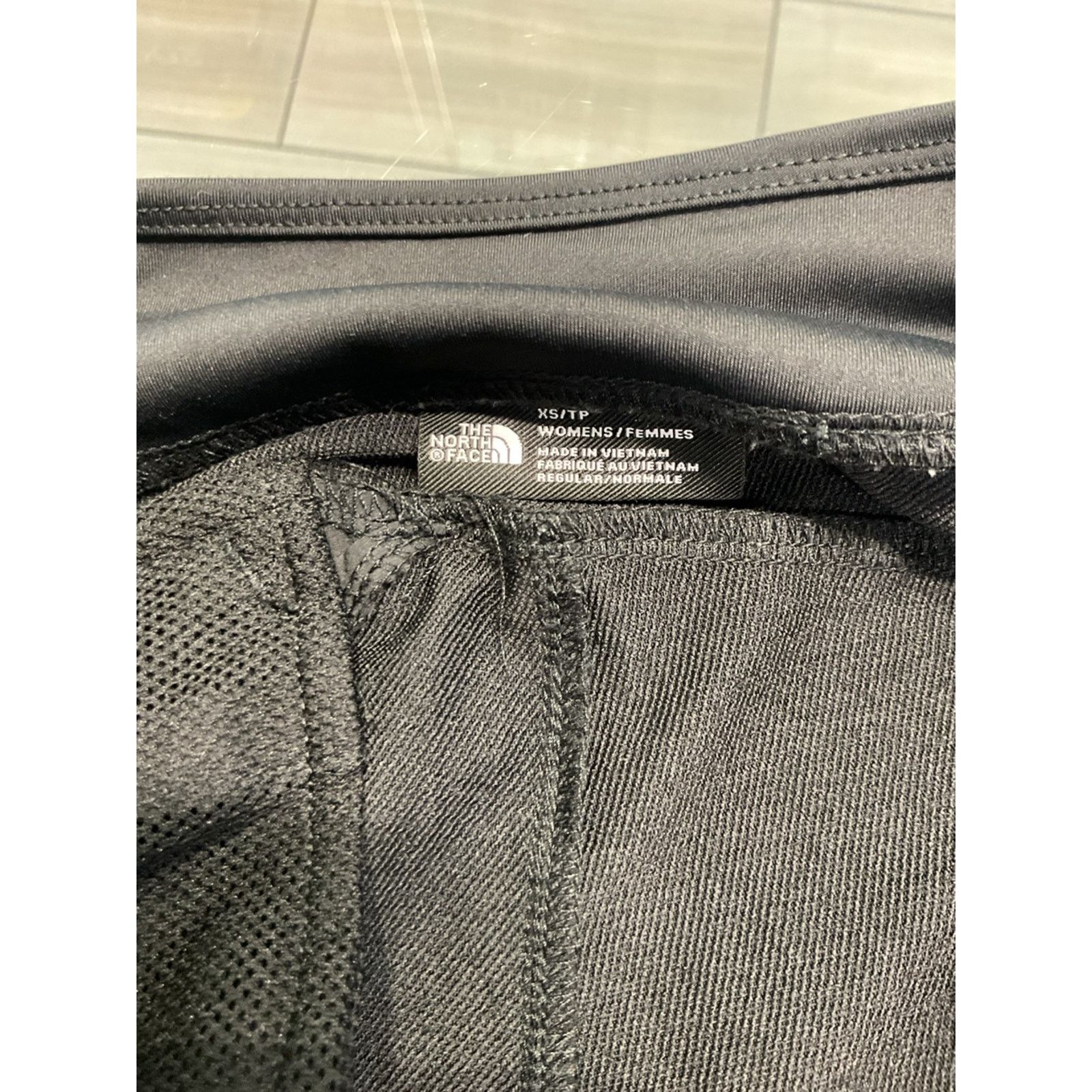 The North Face The North Face FlashDry Black Jogger Pants Size 28" / US 6 / IT 42 - 7 Thumbnail
