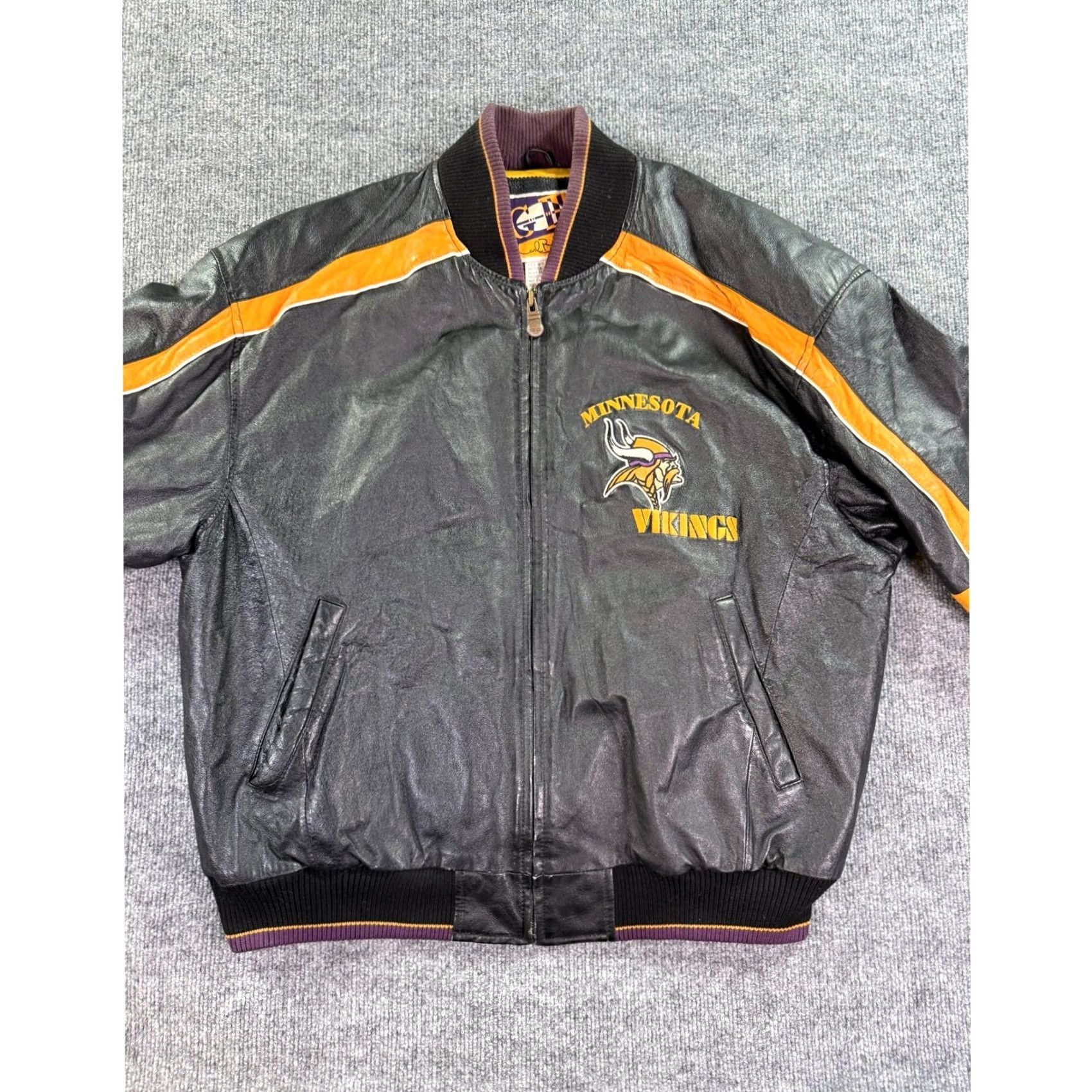 G-III VINTAGE Minnesota Vikings Leather Jacket Mens XL Black Purple NFL Varsity Bomber Size US XL / EU 56 / 4 - 7 Thumbnail