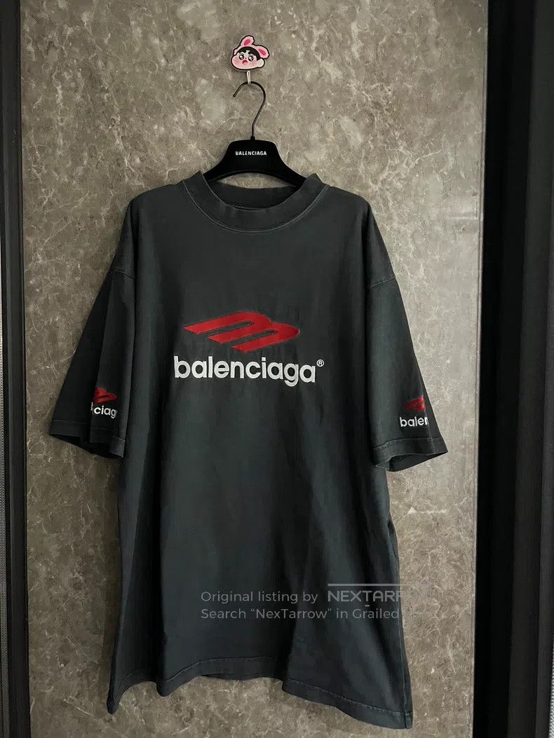 Balenciaga Balenciaga 3B Short Sleeve S Size US S / EU 44-46 / 1 - 1 Thumbnail