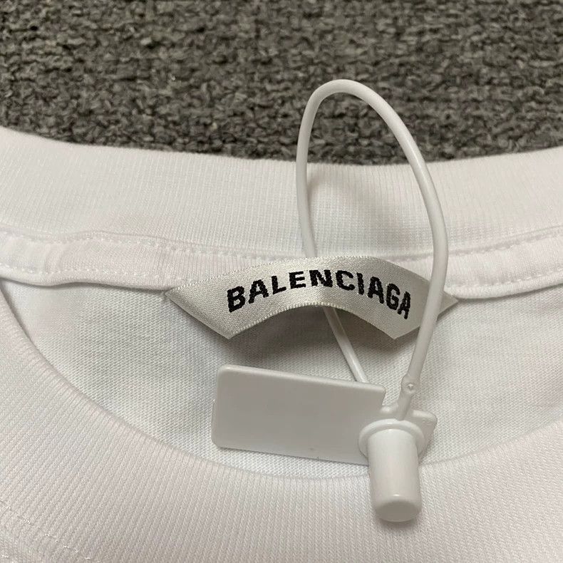 Balenciaga Balenciaga Small Logo Short Sleeve Size US M / EU 48-50 / 2 - 5 Thumbnail