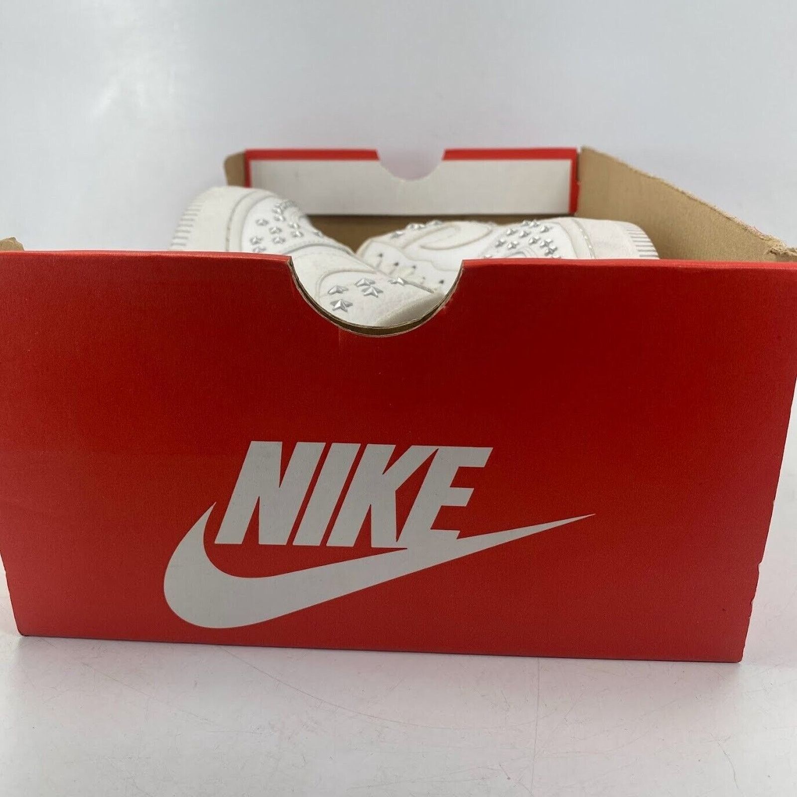 Nike NEW Nike Air Force 1 '07 XX White Studded AR0639-100 Size US 7.5 / EU 40-41 - 11 Thumbnail