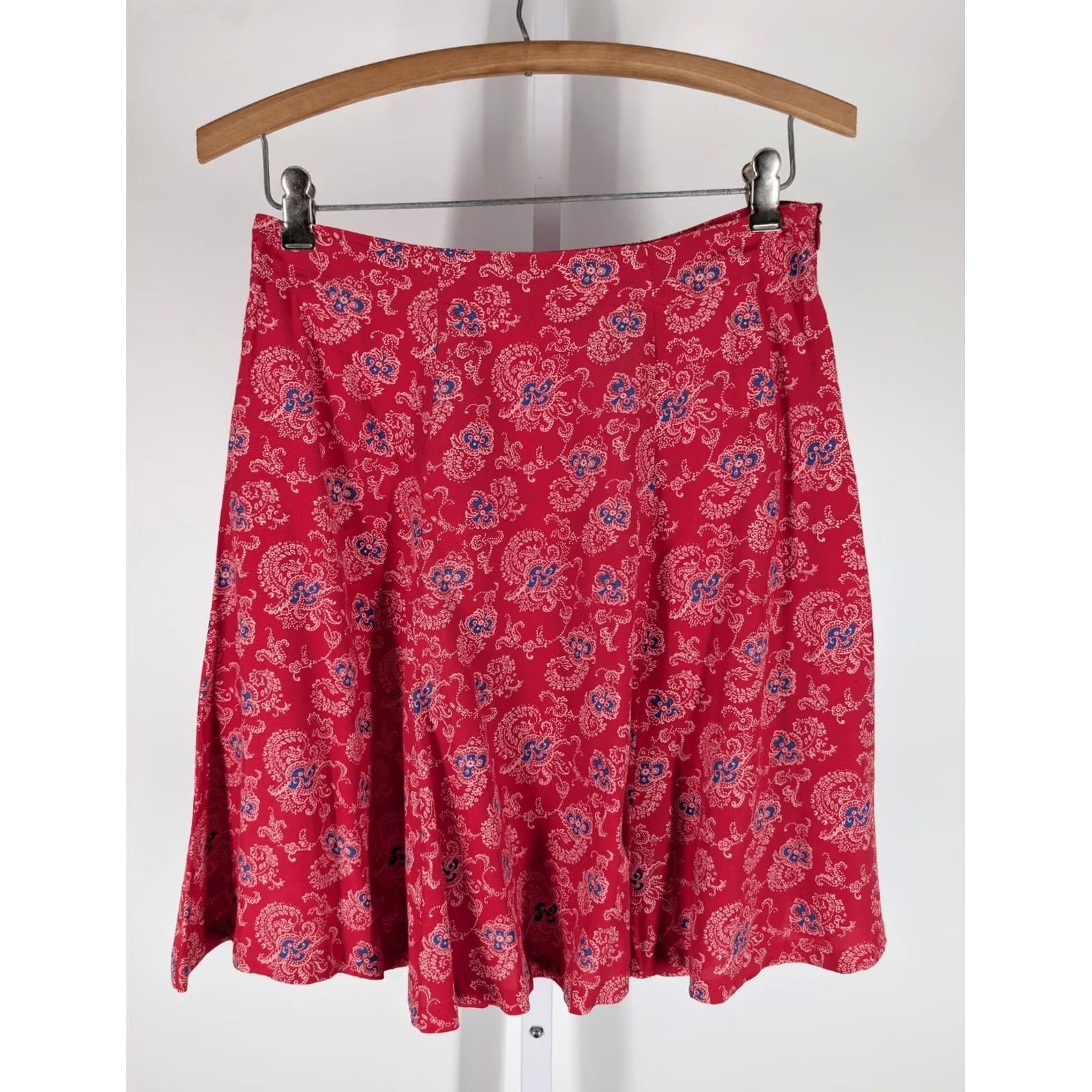 Gap VINTAGE Gap Skirt A-Line Women's S Red Blue Paisley Floral Rayon 29" 90s Bohemian Size 28" / US 6 / IT 42 - 3 Thumbnail