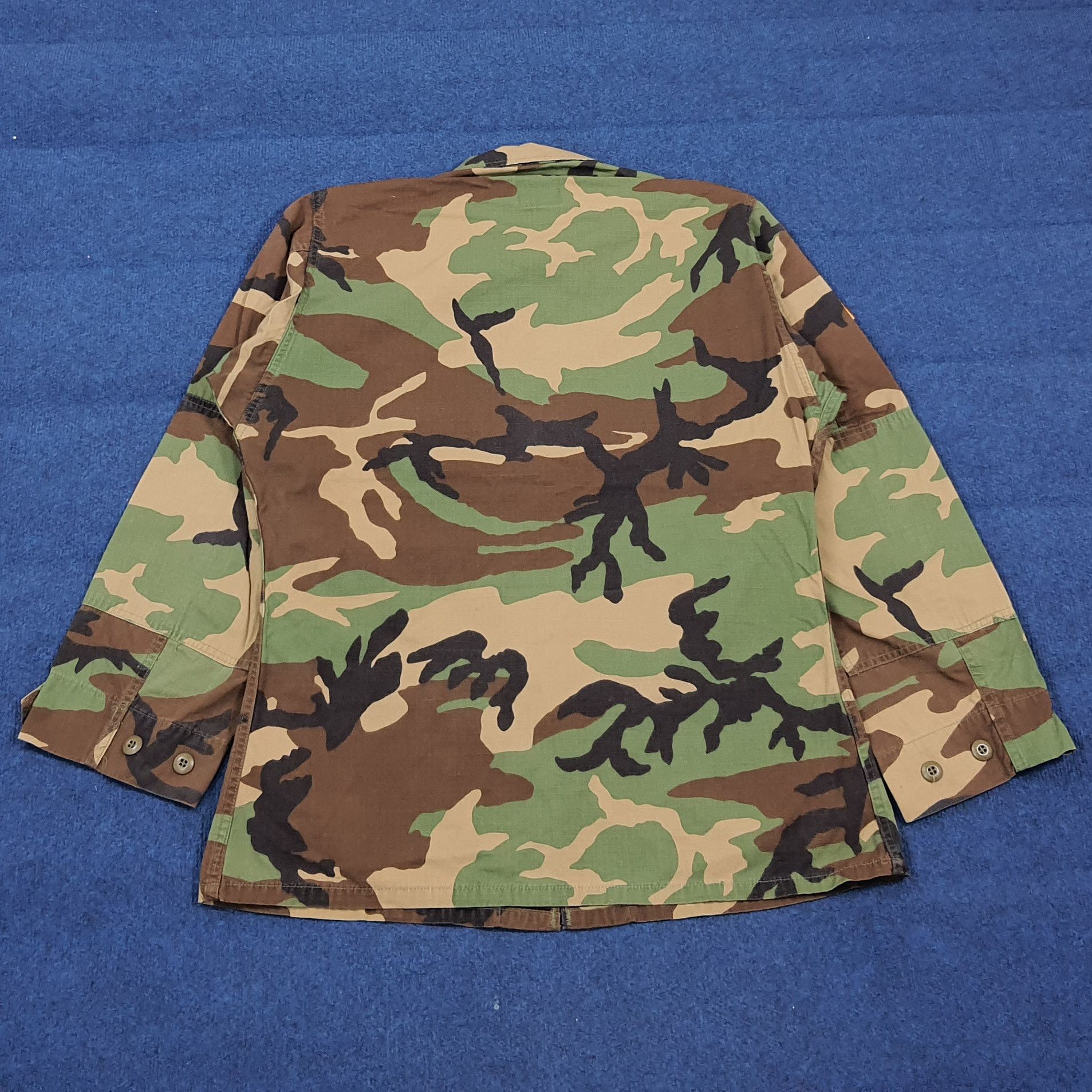 Vintage Vintage US Army Woodland Camouflage Camo BDU Jacket C305N19 Size US L / EU 52-54 / 3 - 3 Thumbnail