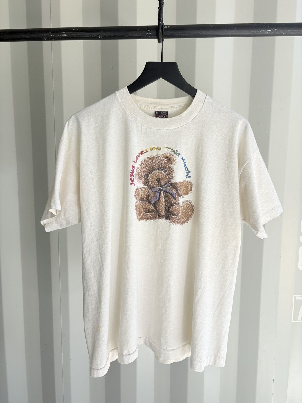 Vintage Vintage Jesus God Loves Me Shirt Faded Distressed GRUNGE Size US XL / EU 56 / 4 - 2 Thumbnail