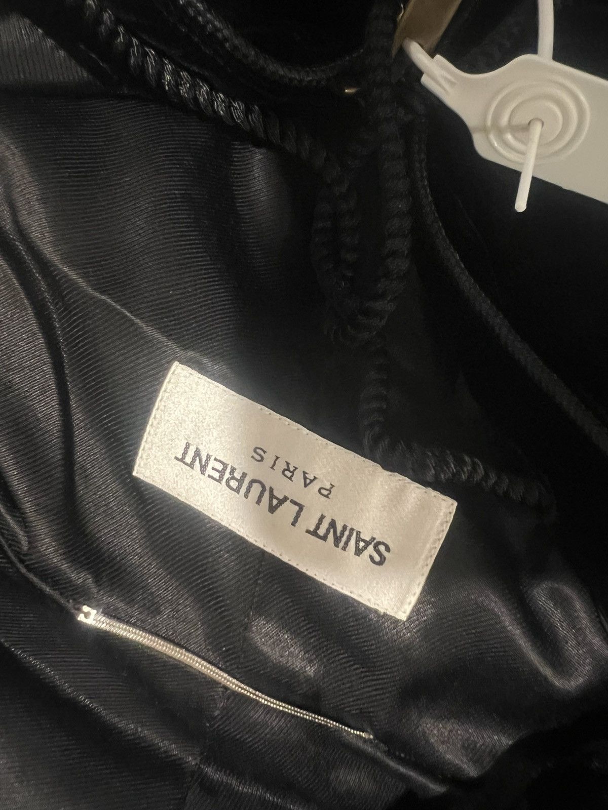 Saint Laurent Paris Saint Laurent velvet hoodie. 50/L. $3290 Size US M / EU 48-50 / 2 - 11 Thumbnail