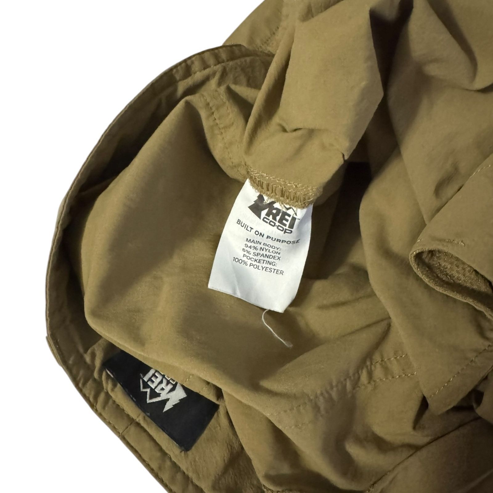 Rei REI Men’s Beige Cargo Outdoor Sports Shorts Adjustable 40” Size US 40 / EU 56 - 3 Thumbnail