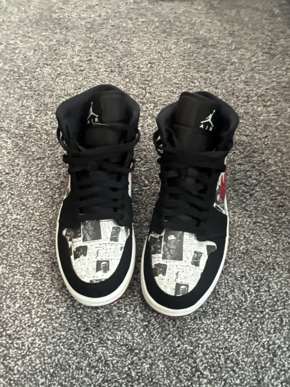 Jordan Brand Air Jordan 1 newspaper Size US 10 / EU 43 - 1 Thumbnail