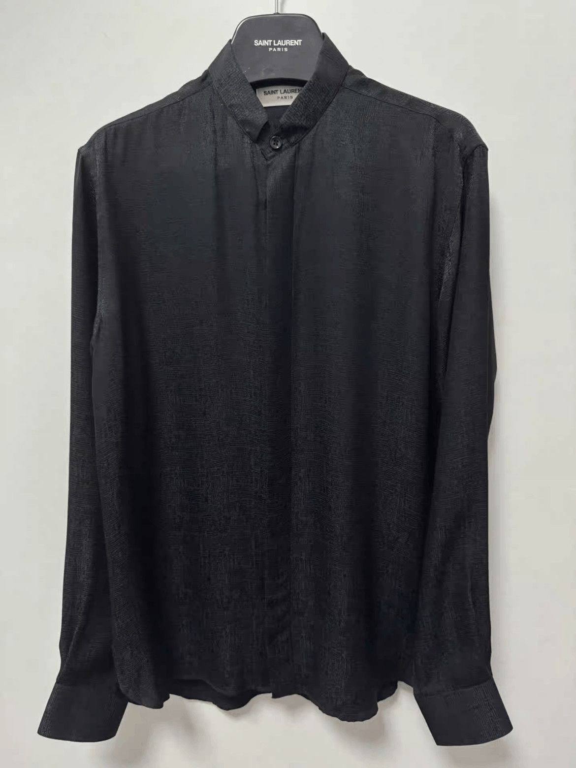 Saint Laurent Paris Sz 37 Saint Laurent Paris 17AW Pattern Silk Shirt-2508 Size US M / EU 48-50 / 2 - 1 Thumbnail